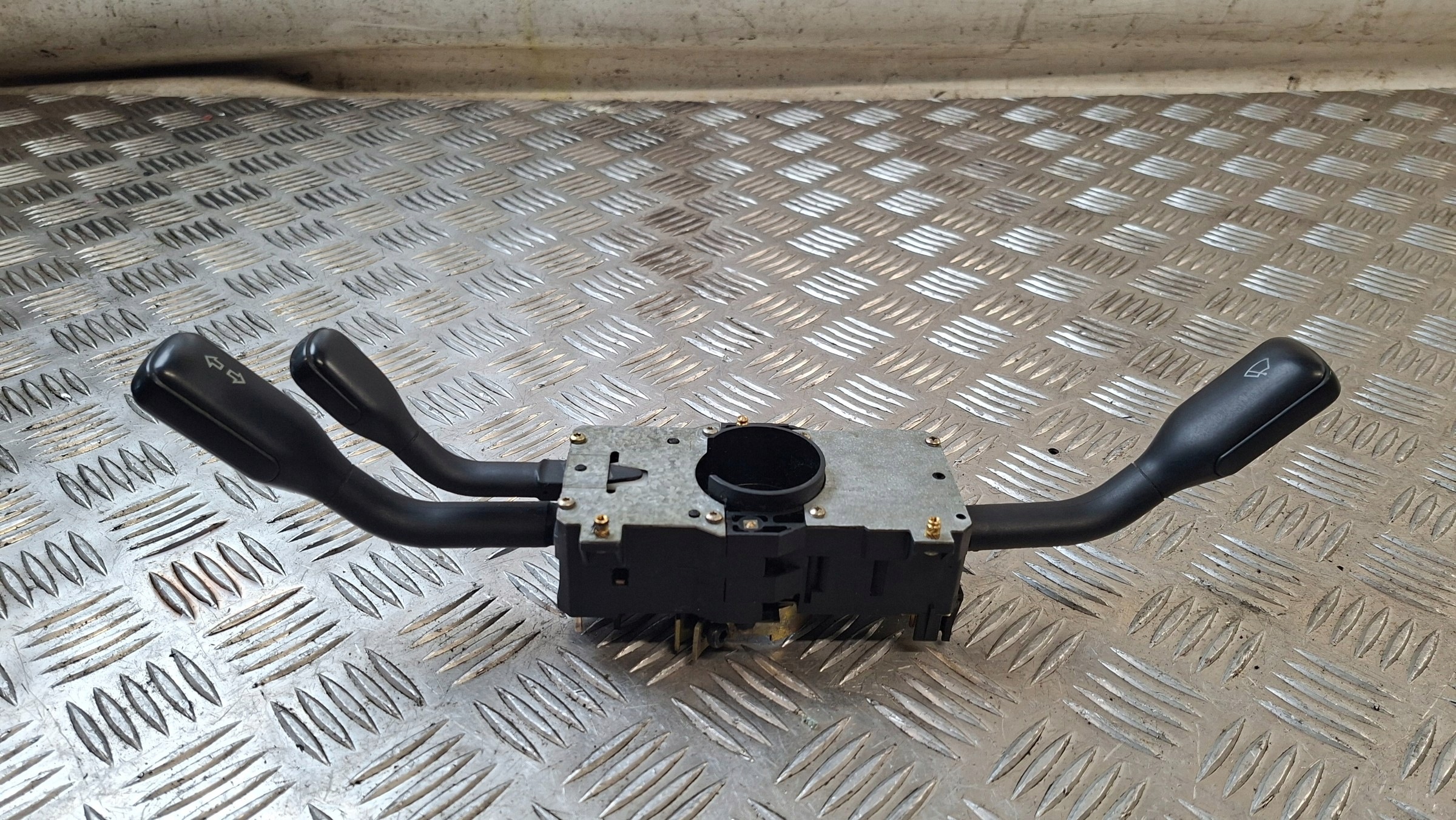 Commodo essuie glace AUDI 80 B4