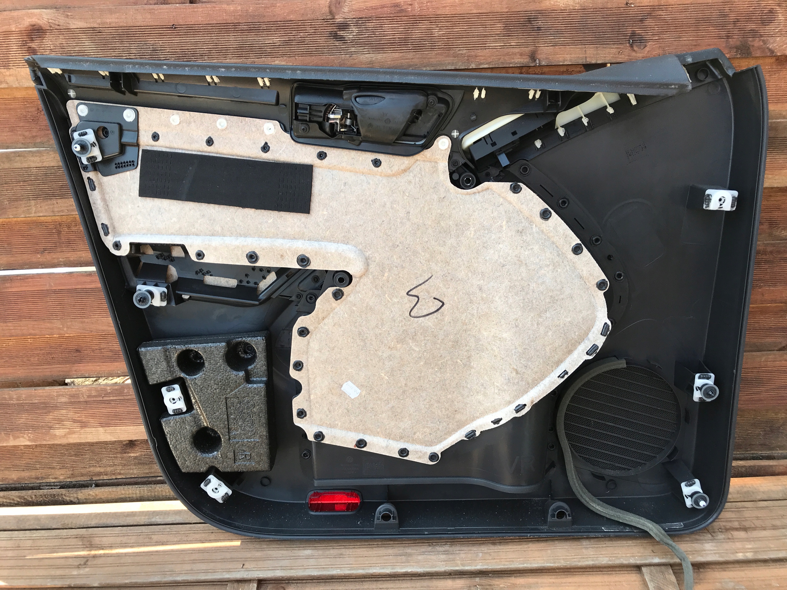 side door right front VW TIGUAN 5N0867012B