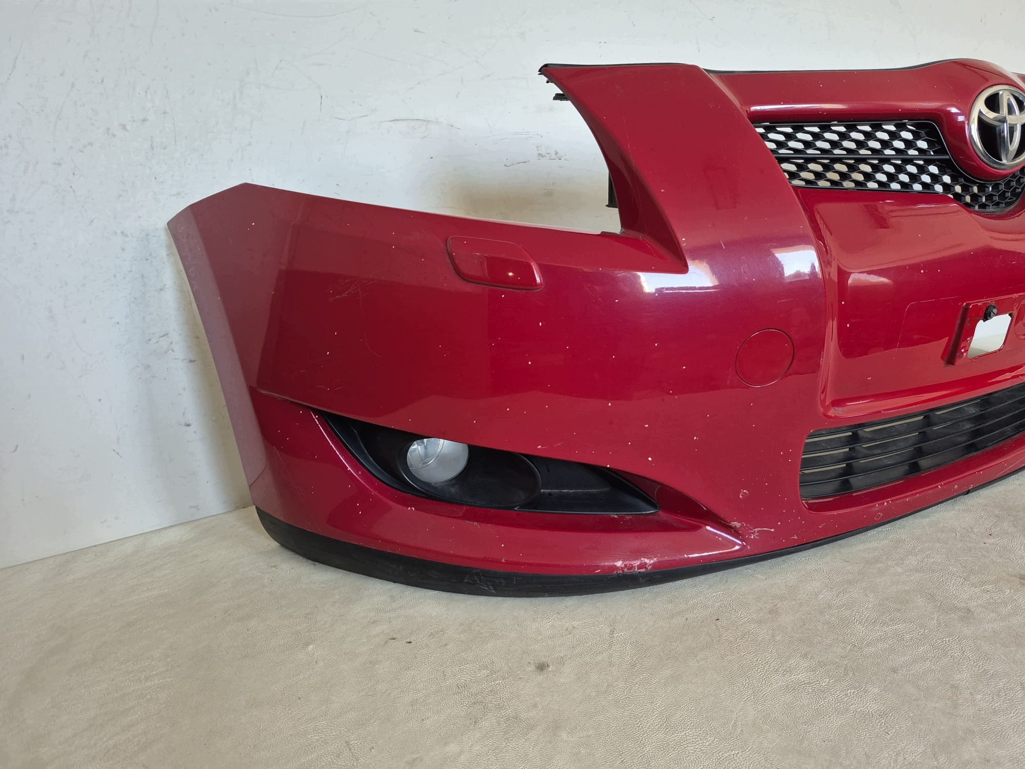 TOYOTA AURIS and 06- bumper front front SPR 52159-02680