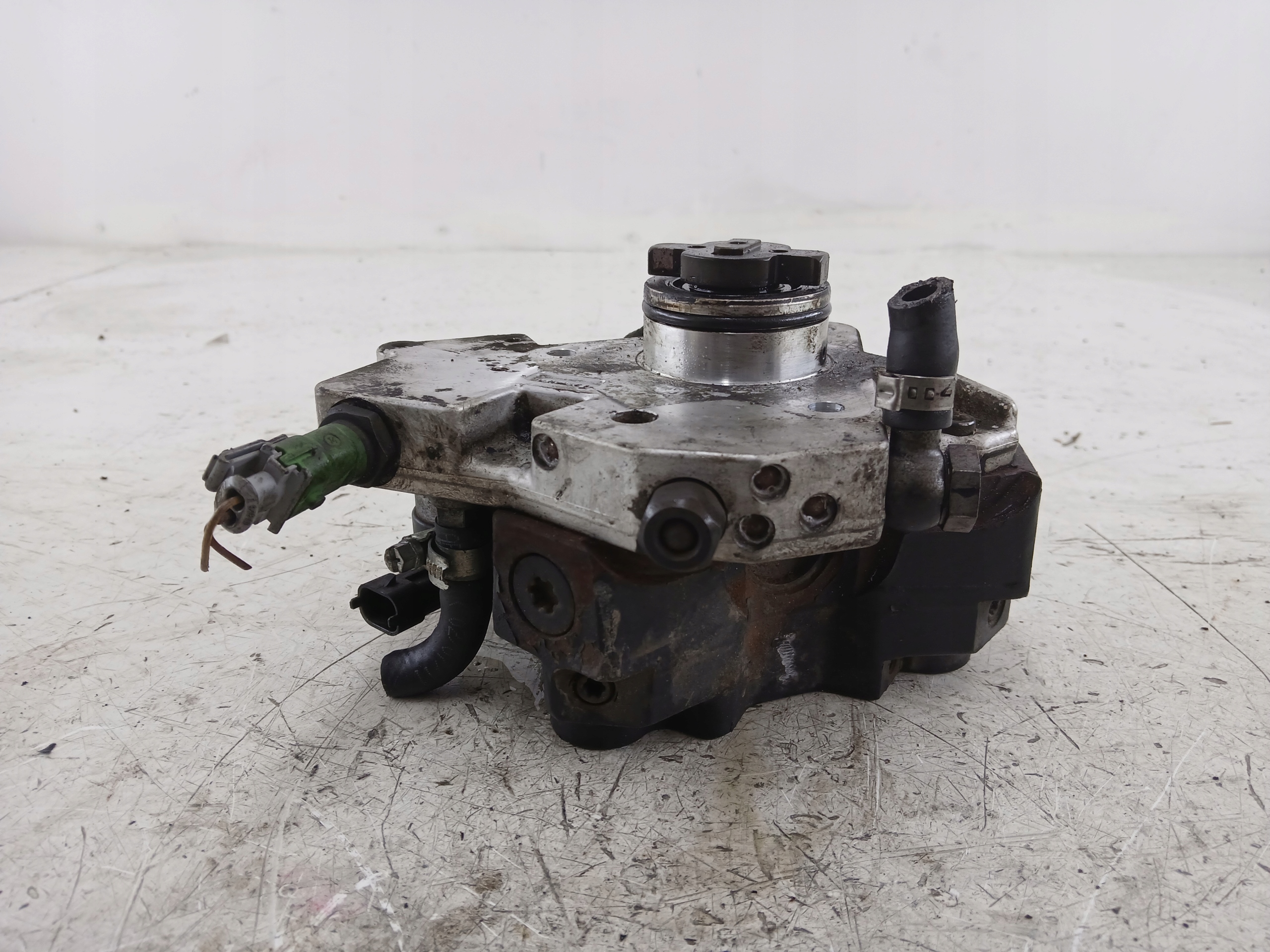 VOLVO V70 II 2.4 D5 Einspritzpumpe 30756125