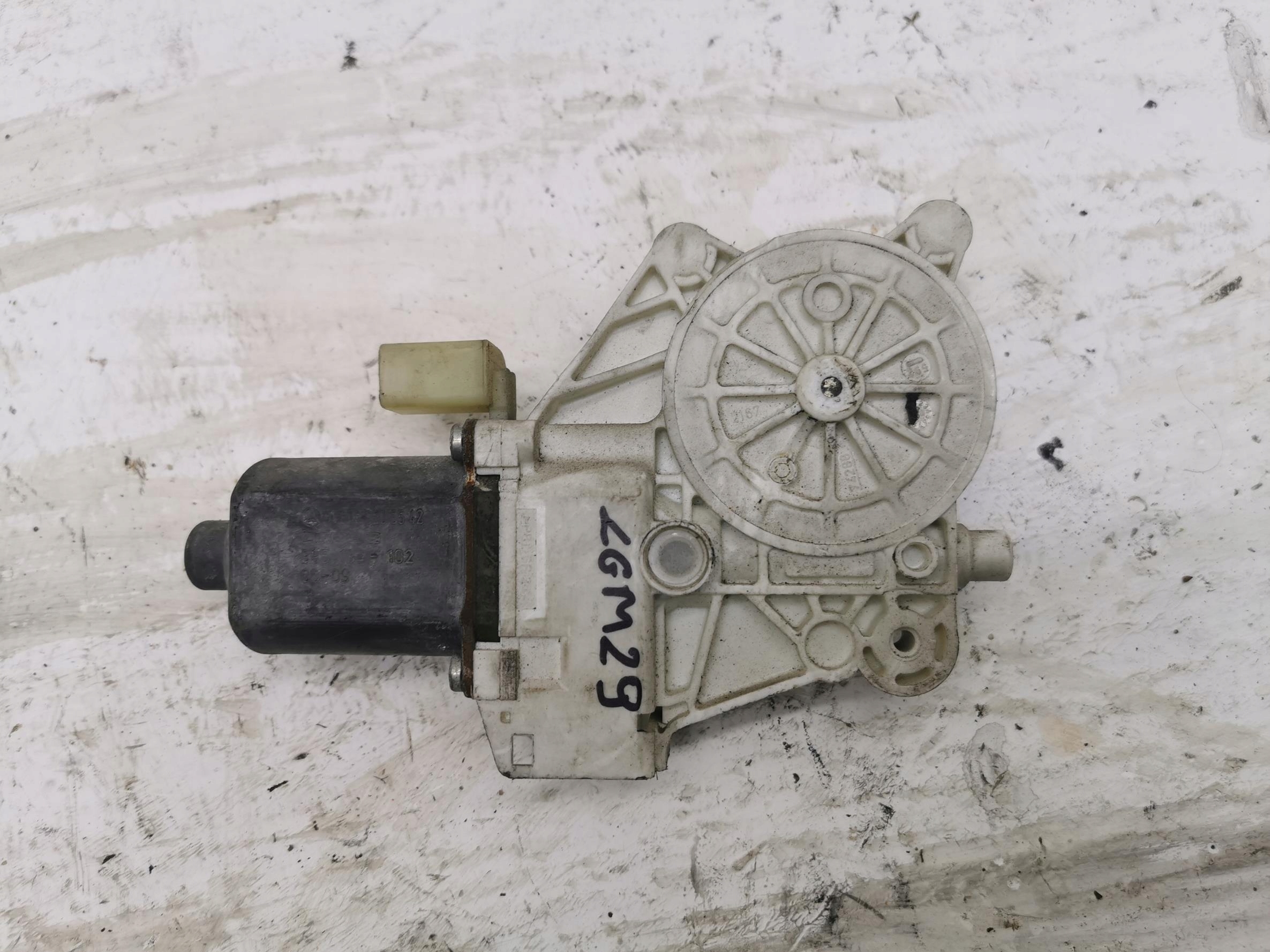 mini motor windows right front MERCEDES SPRINTER W906
