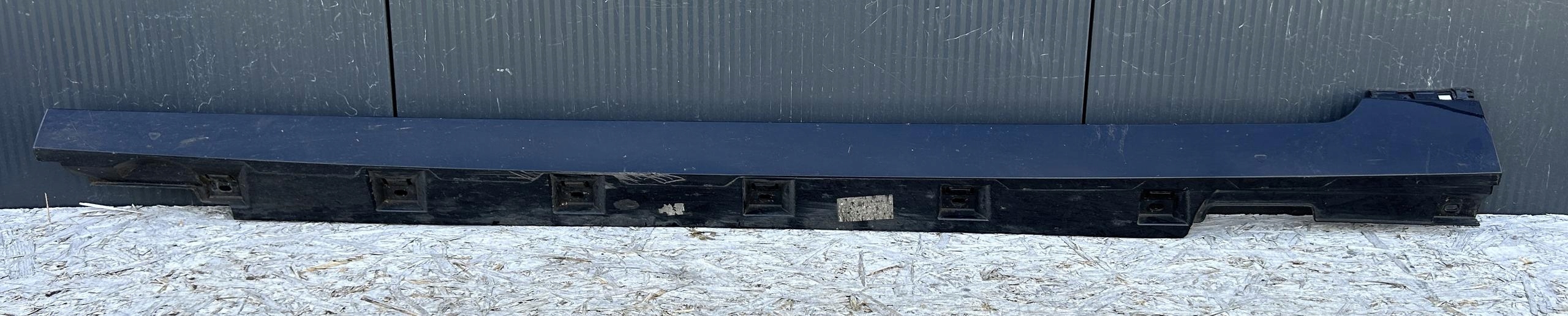 moulding threshold left VW PASSAT B8 3G0853857F