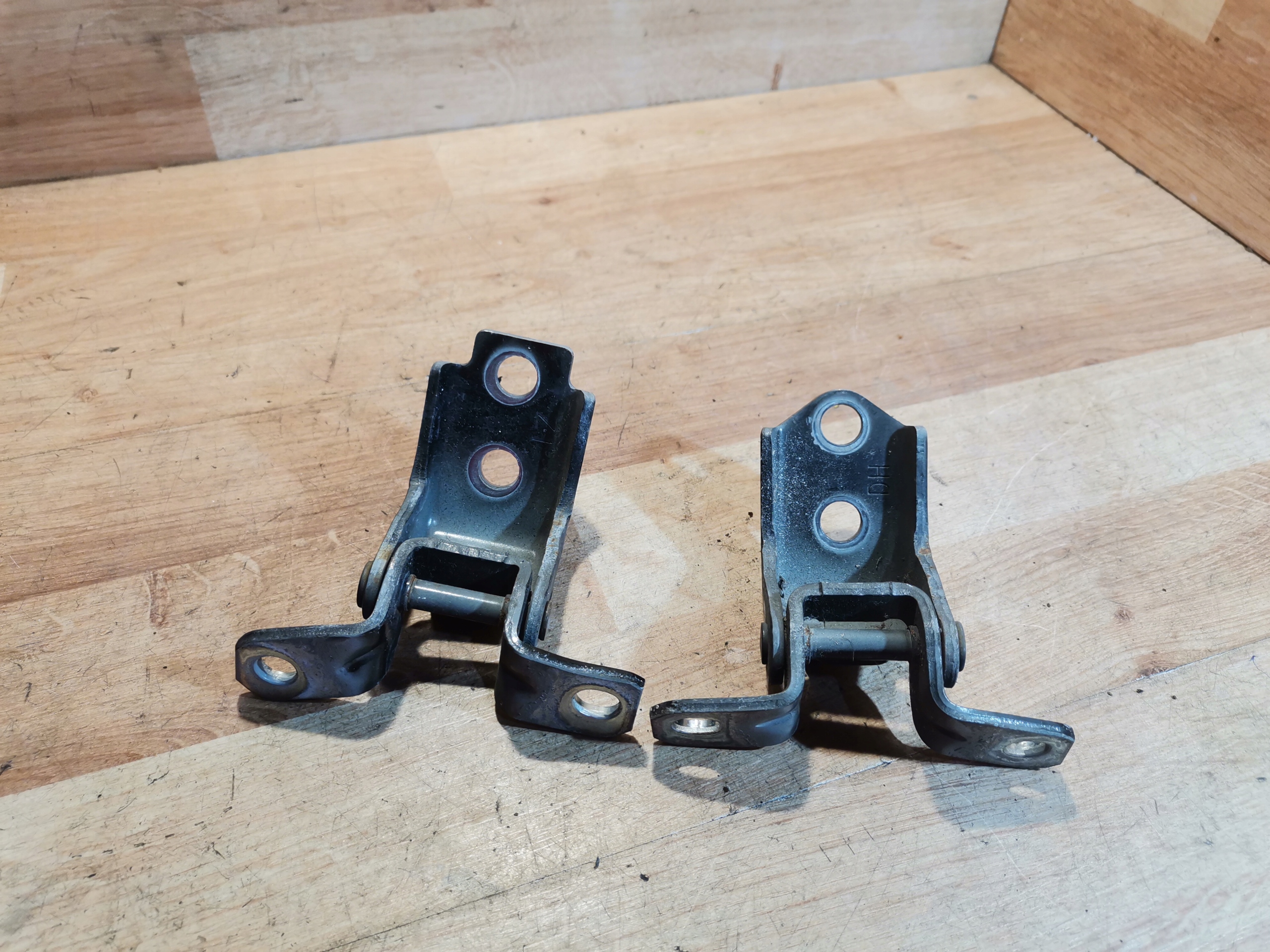 hinges door right front MAZDA 6 III GJ