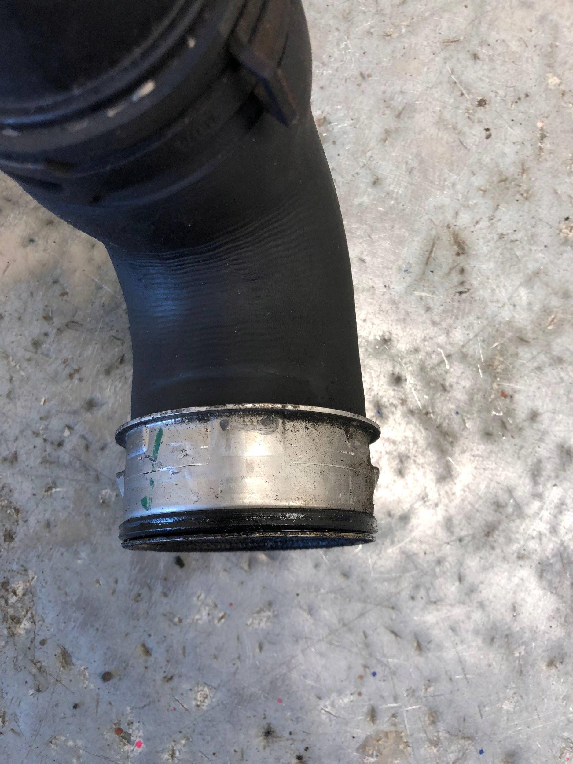 cijev prijenos interkulera VW TOURAN i LIFT 3C0145770B