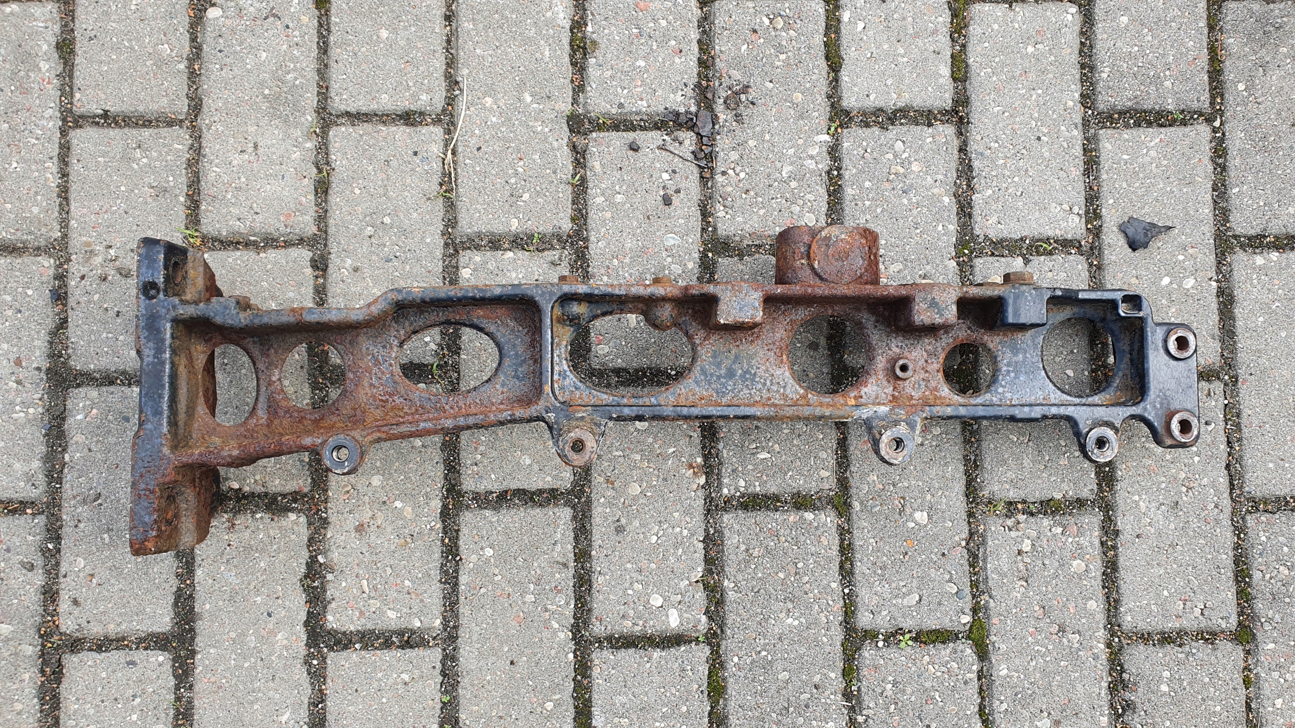 1541006 - Крепление Глушителя Scania R