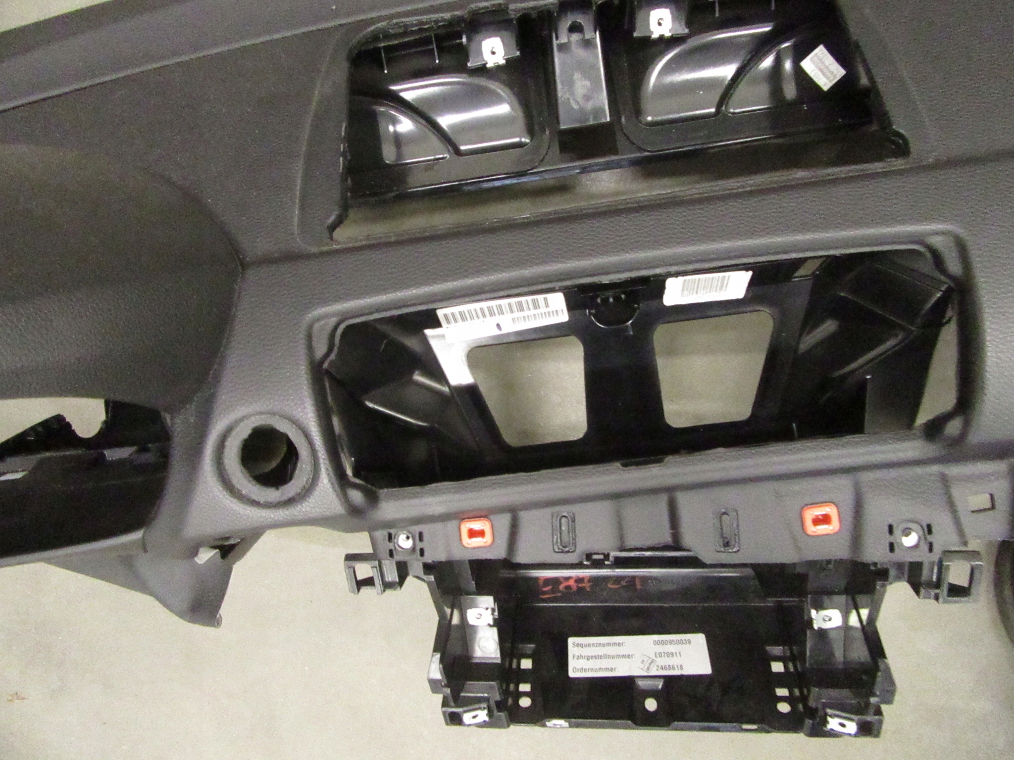 dashboard instrument panel BMW 1 e81 e82 e87 e88 EUROPA black