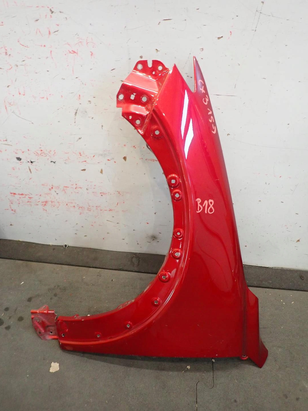 fender front front left MAZDA CX3 2015