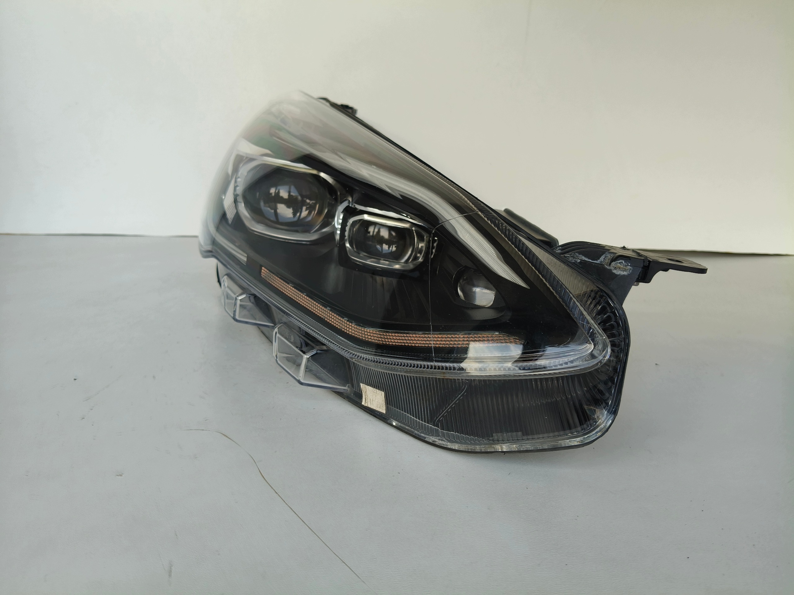 light right REFLEKTOR FORD FOCUS MK4 18- FULL LED