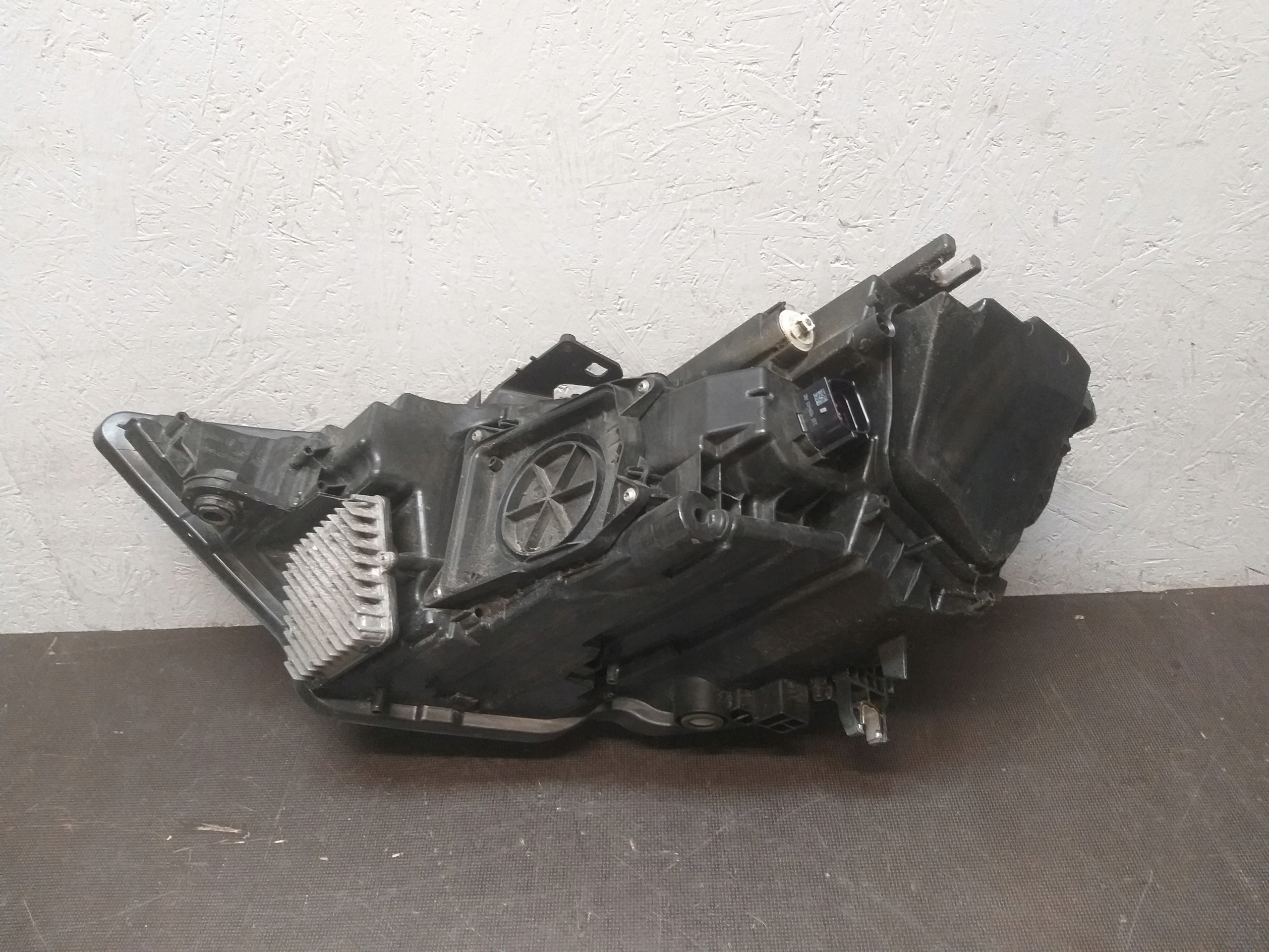 LIGHT FRONT RIGHT AUDI A6 C8 FULL LED 4K0941034