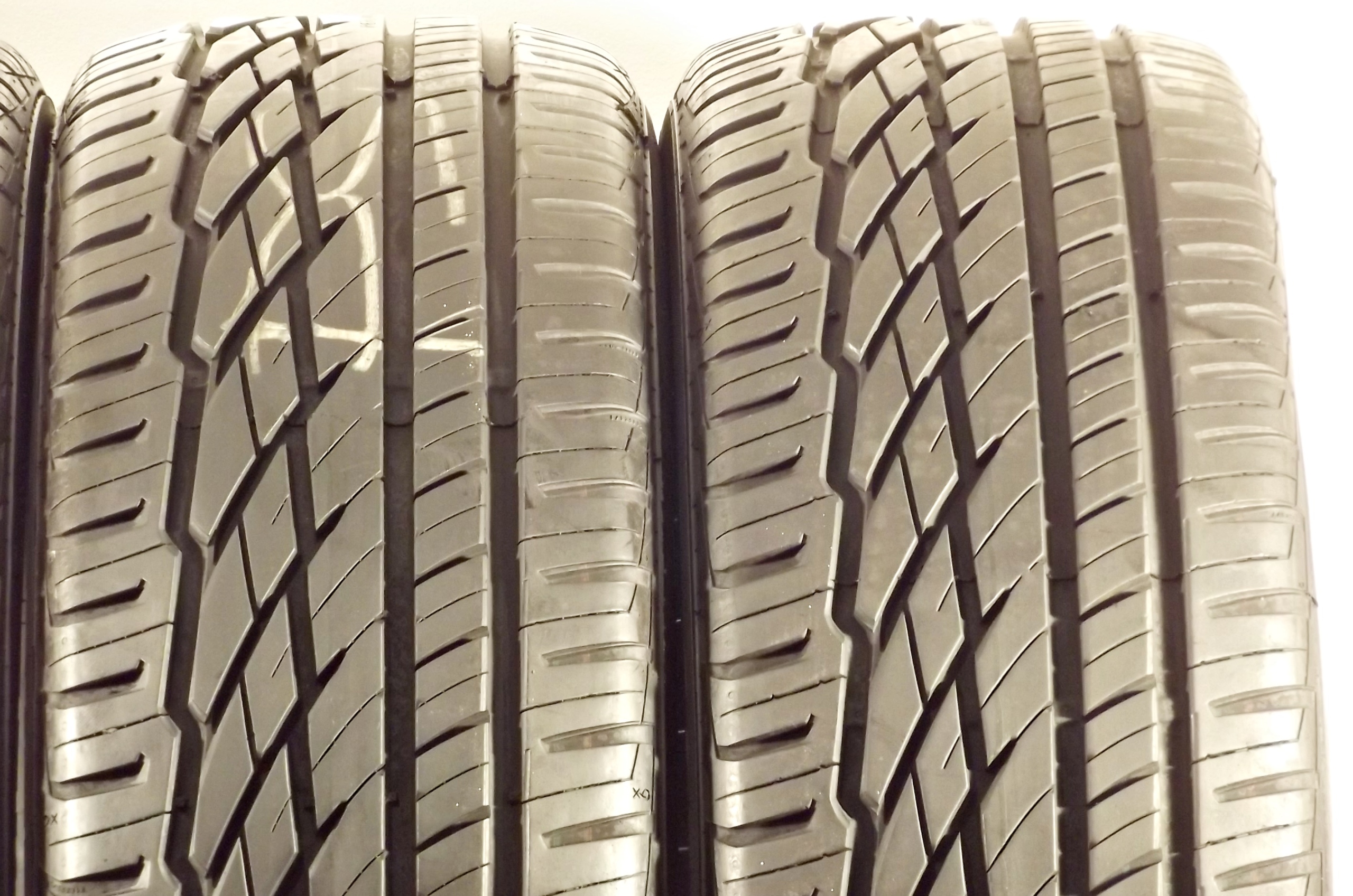 Opony letnie 225 55R18 98V GENERAL GRABBER GT Rolling resistance tires produced before 05 01 2021 E class