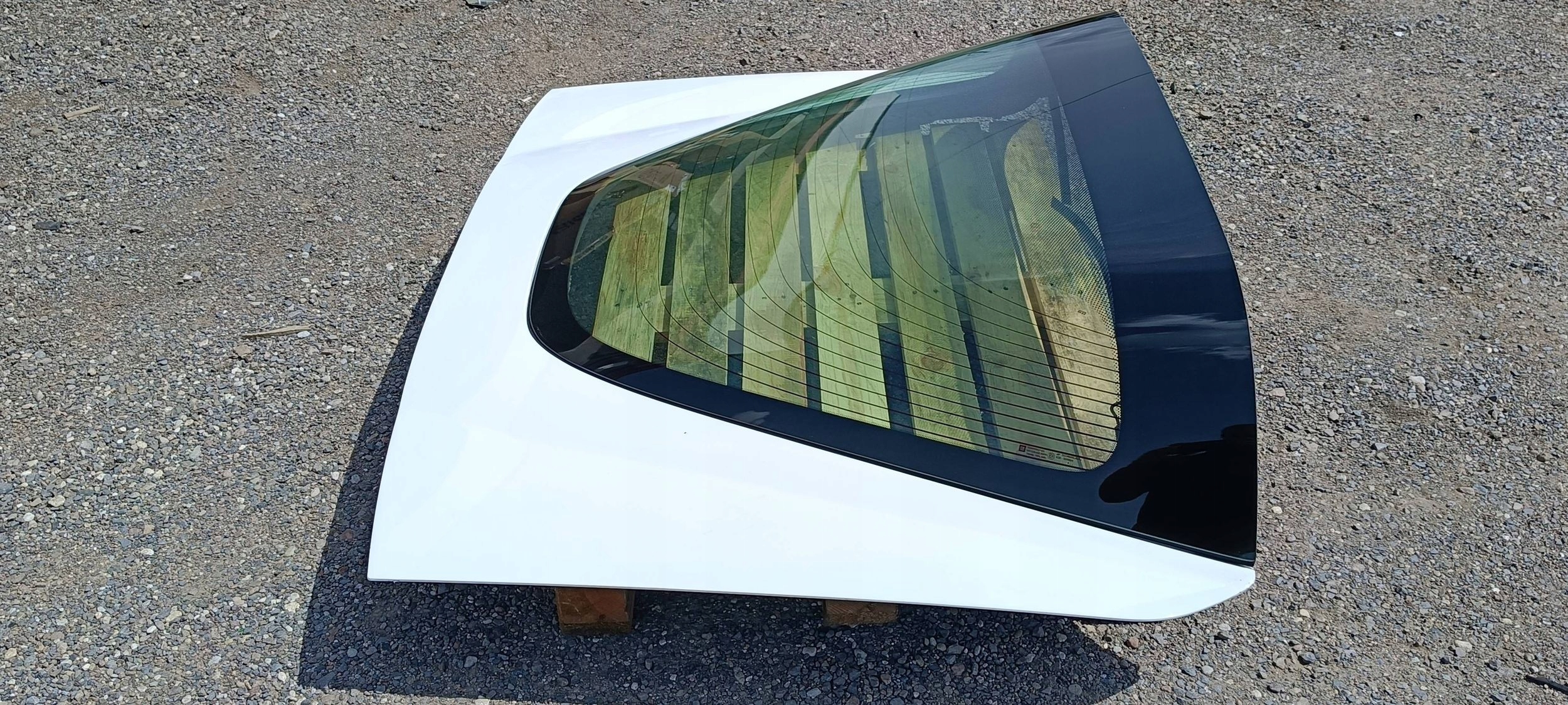 trunk door boot window Chevrolet Corvette C6 Coupe 2005-2013