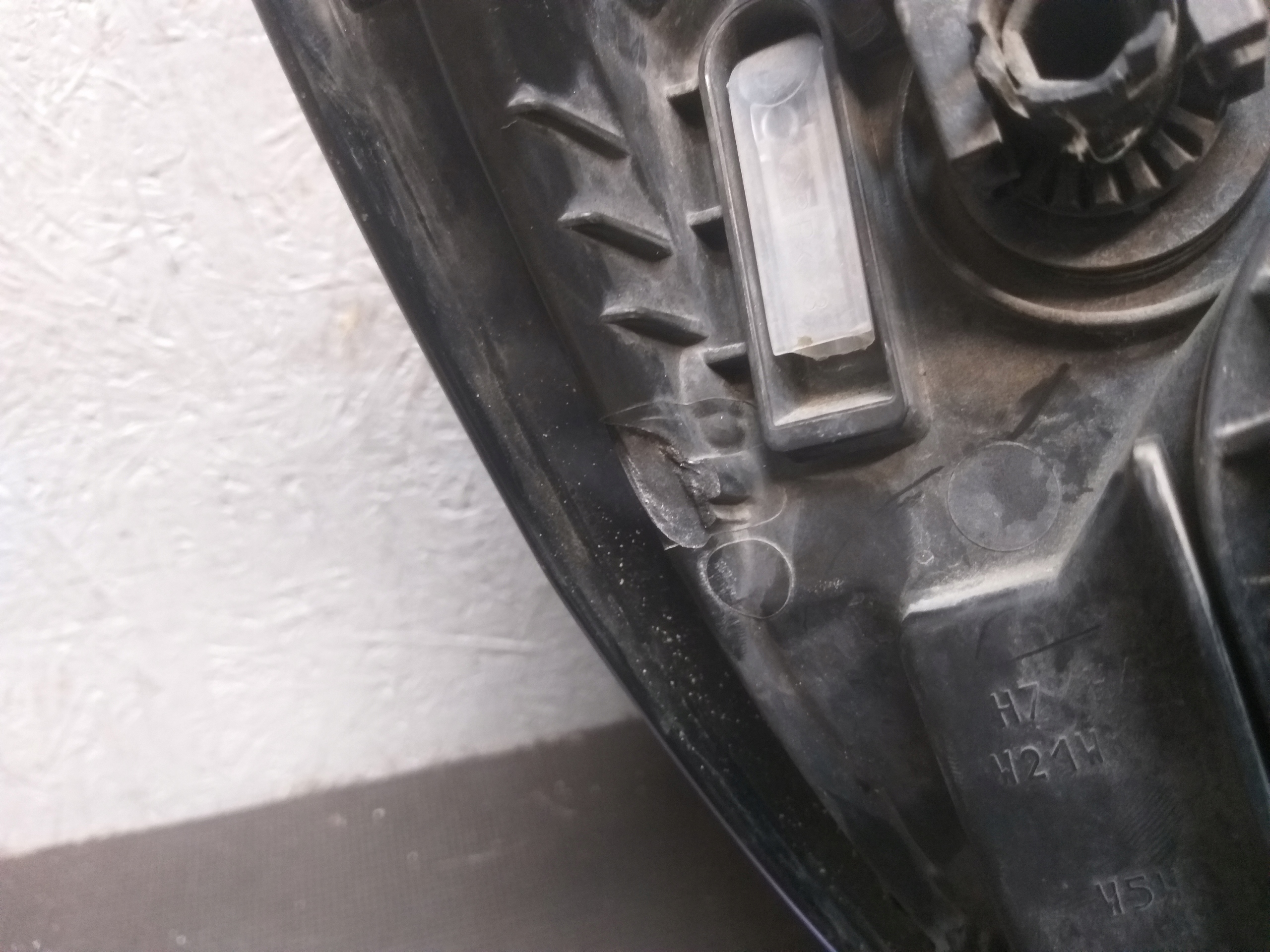 LIGHT FRONT LEFT VW T6 7E1941015AB