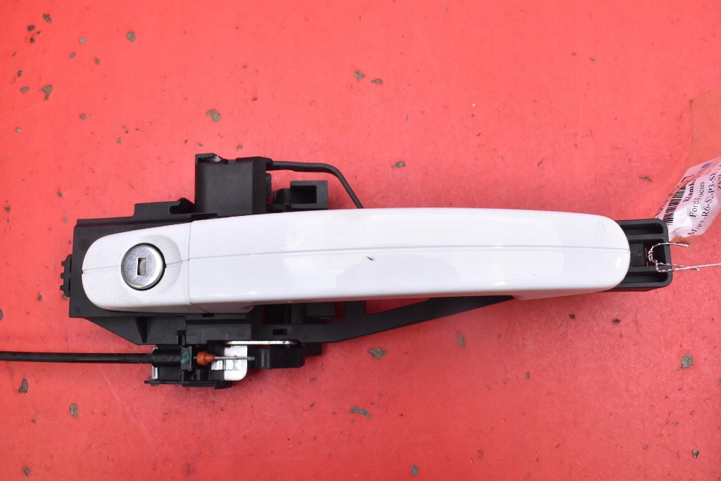 handle left front front BIALA BM51-A224A37-CG FORD FOCUS MK3 KOMBI 11-15