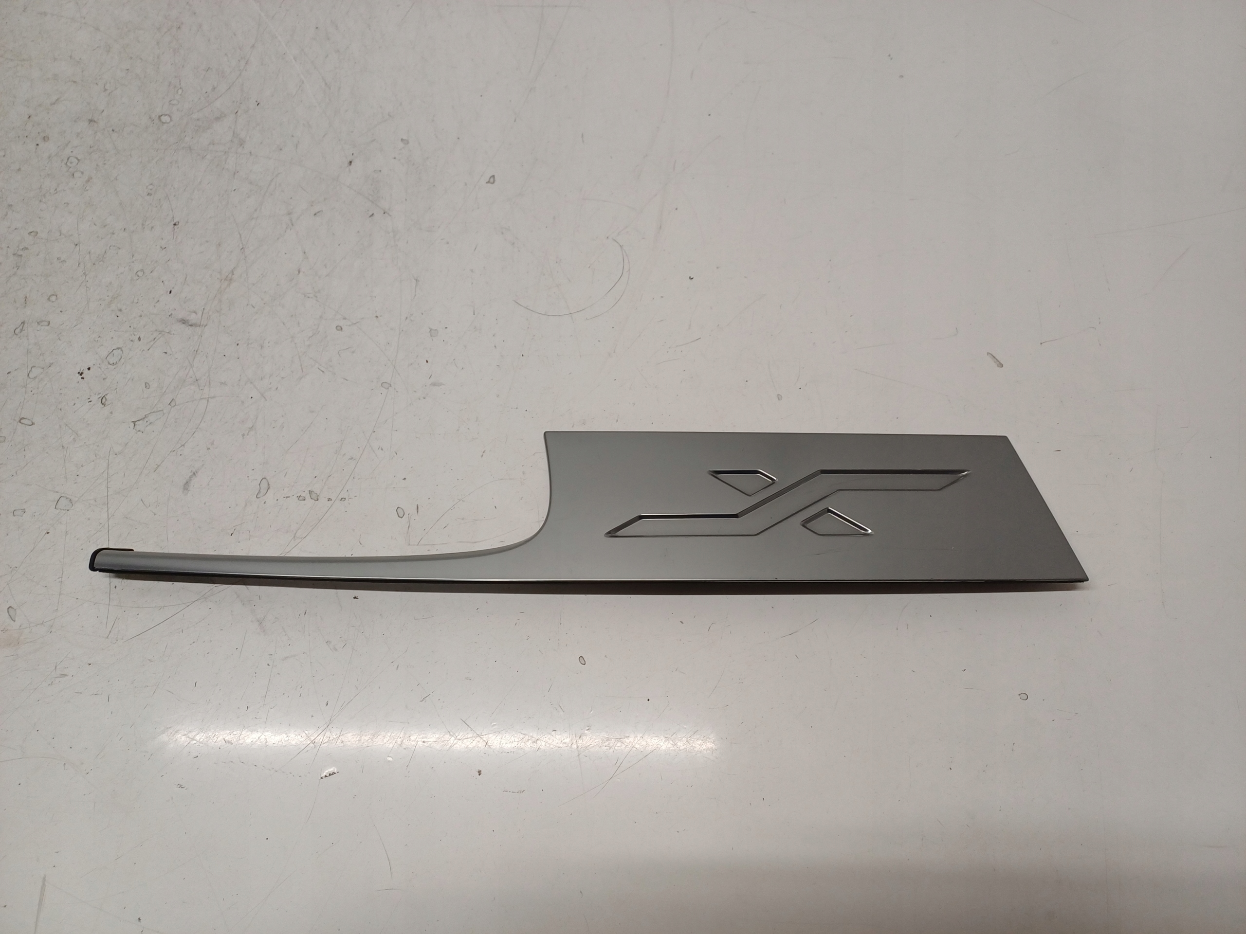 SEAT ARONA 17- NAKŁADKA BŁOTNIKA LEWY TYŁ 6F9853377D