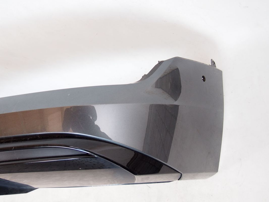 Audi E-Tron 18r bumper rear part rear PDC e tron 2018