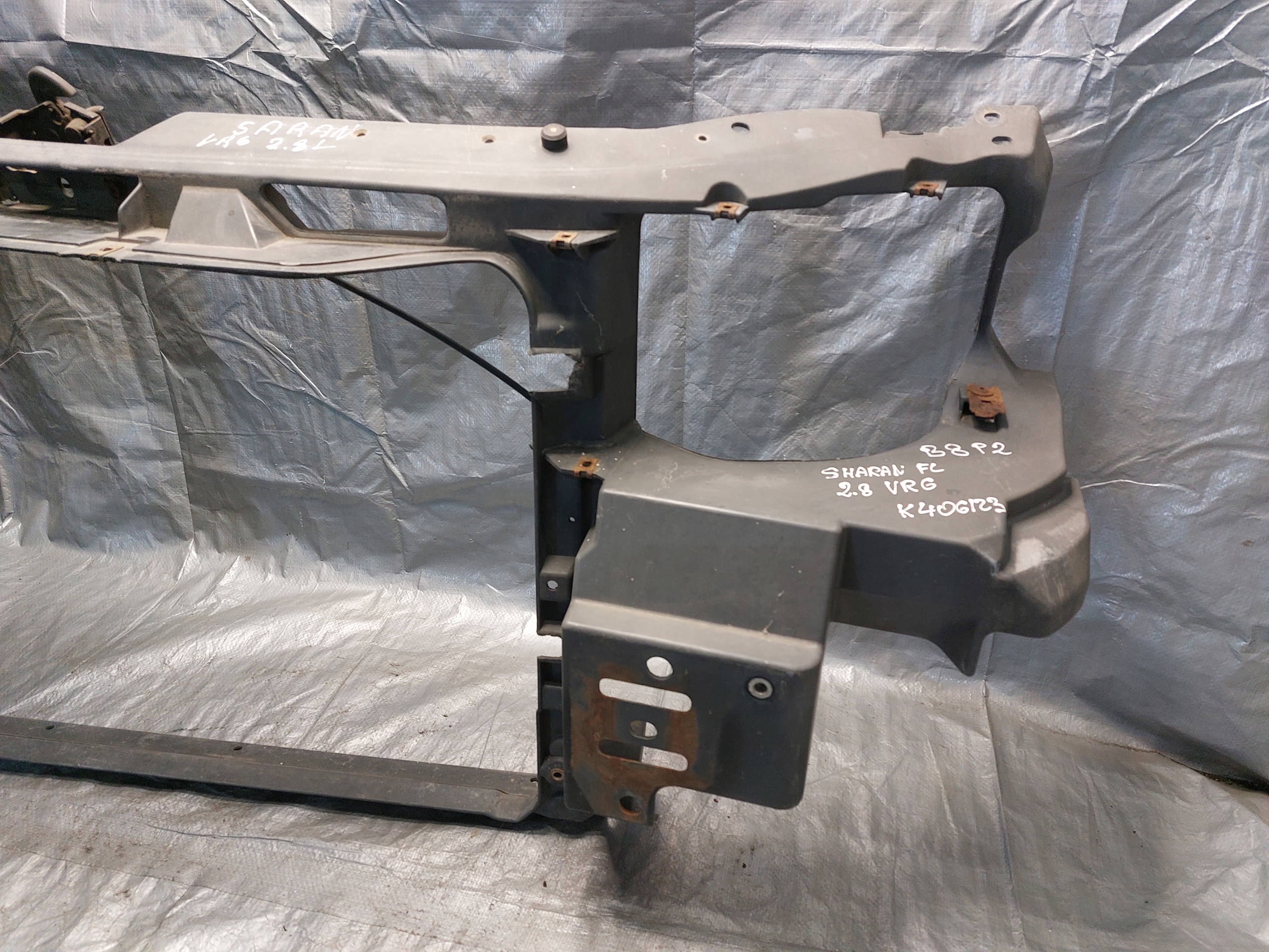 support panel for radiators pillar VW SHARAN and LIFT 2.8 VR6