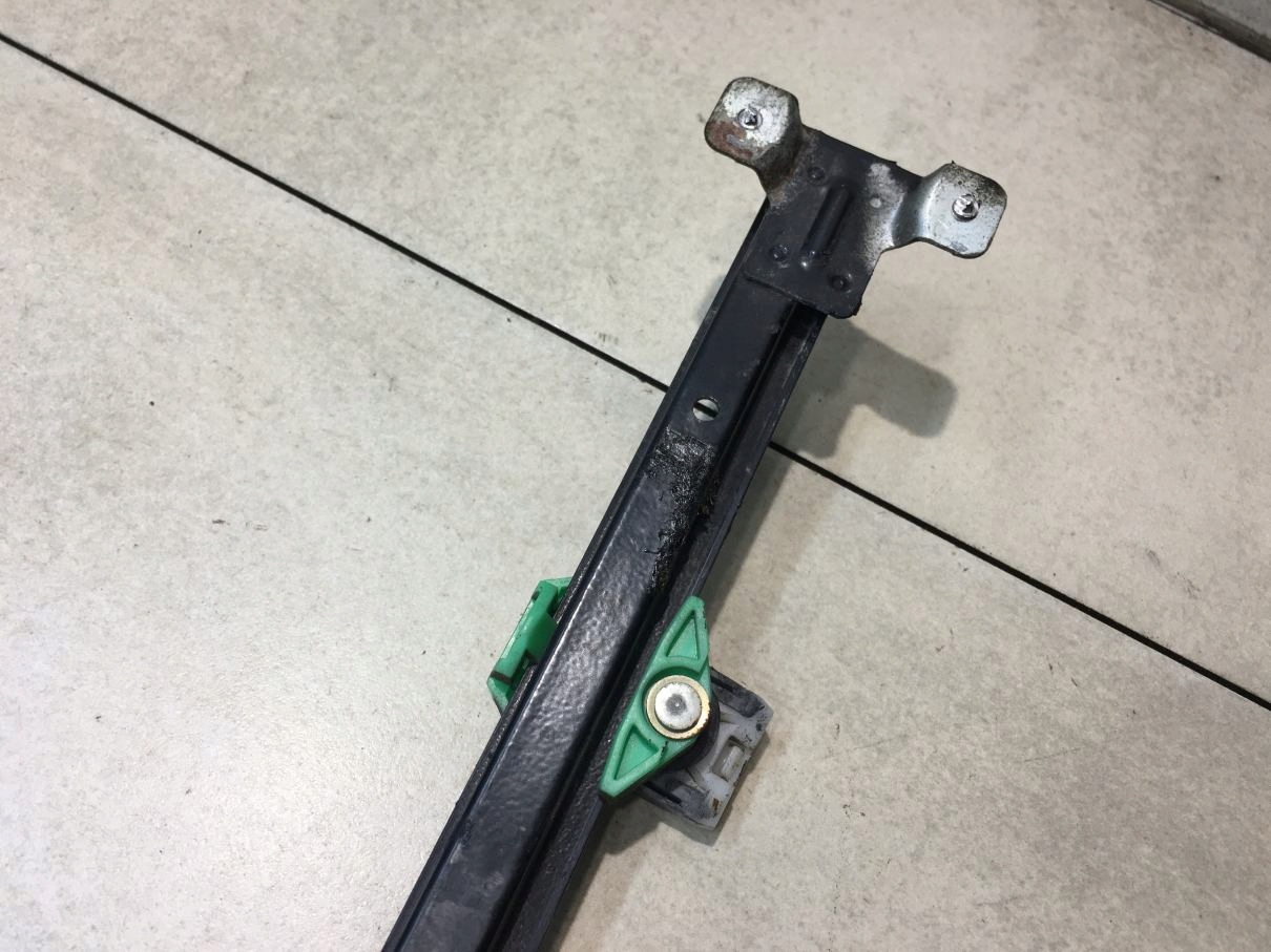 window regulator right front MERCEDES ML W163 6004PA1033