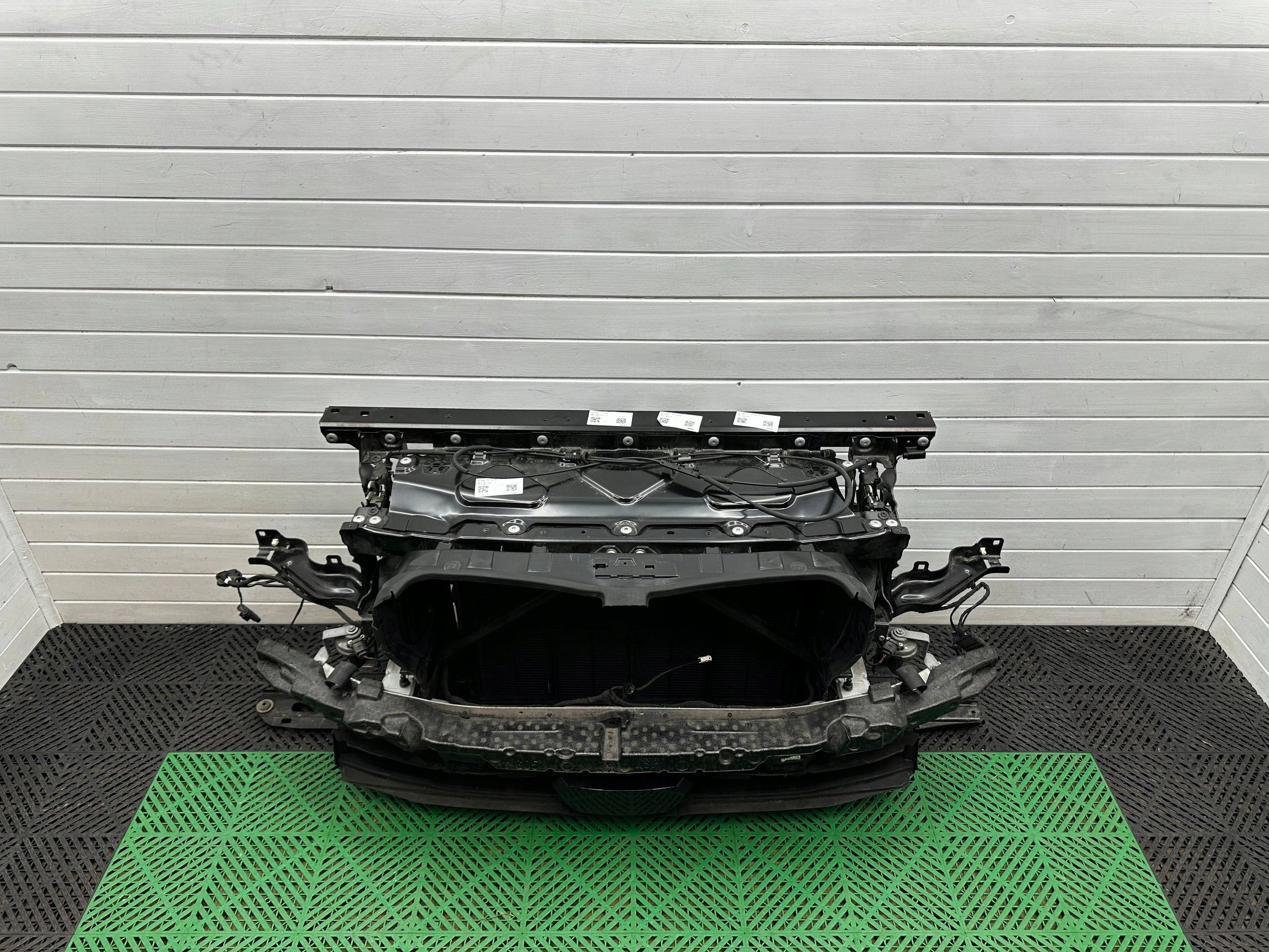 support panel for radiators complete Z CHLODNICAMI BMW G05 X5 LCI petrol