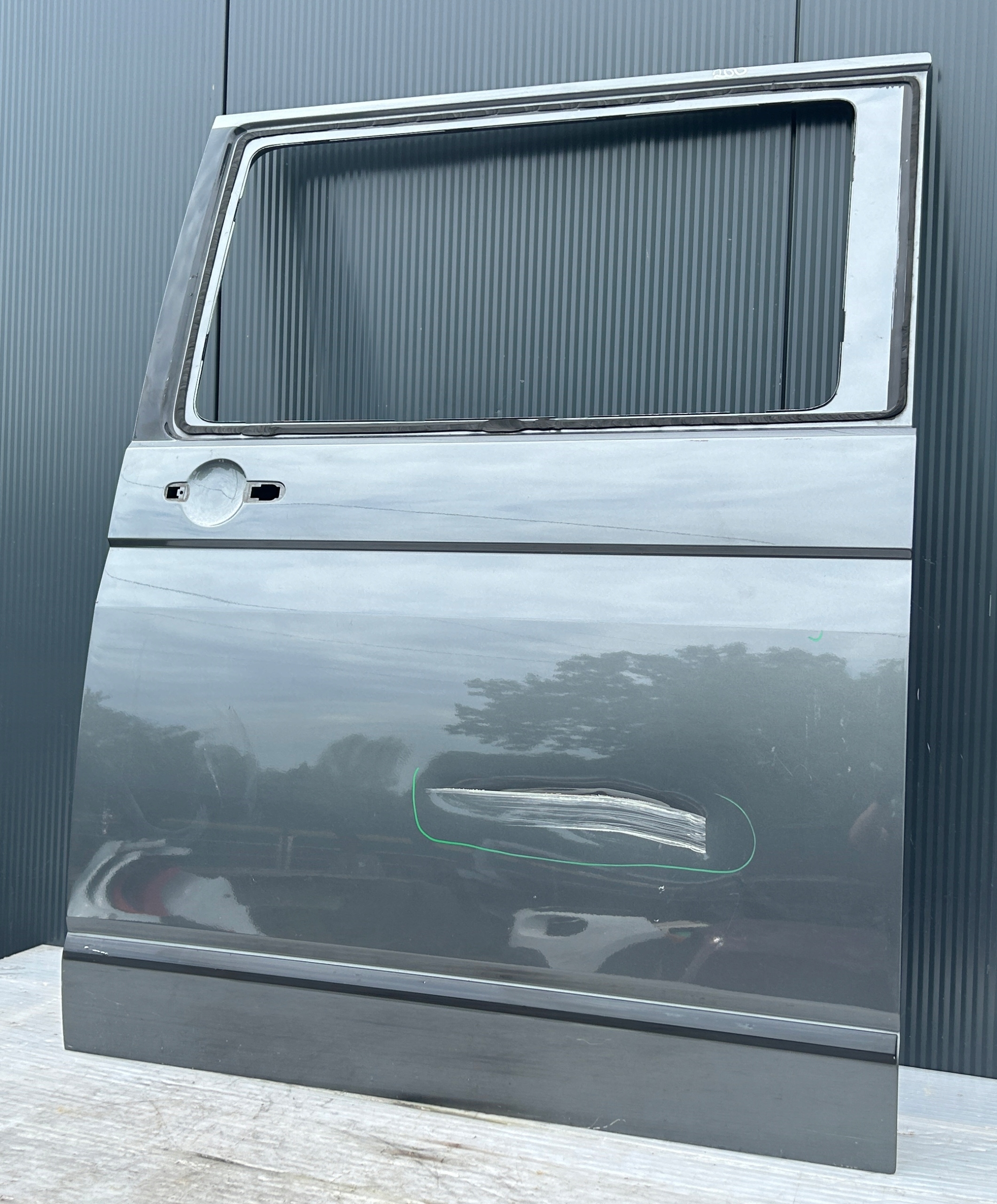 Tür links heck seitlich PRZESUWNE VW T6 LIFT T6.1