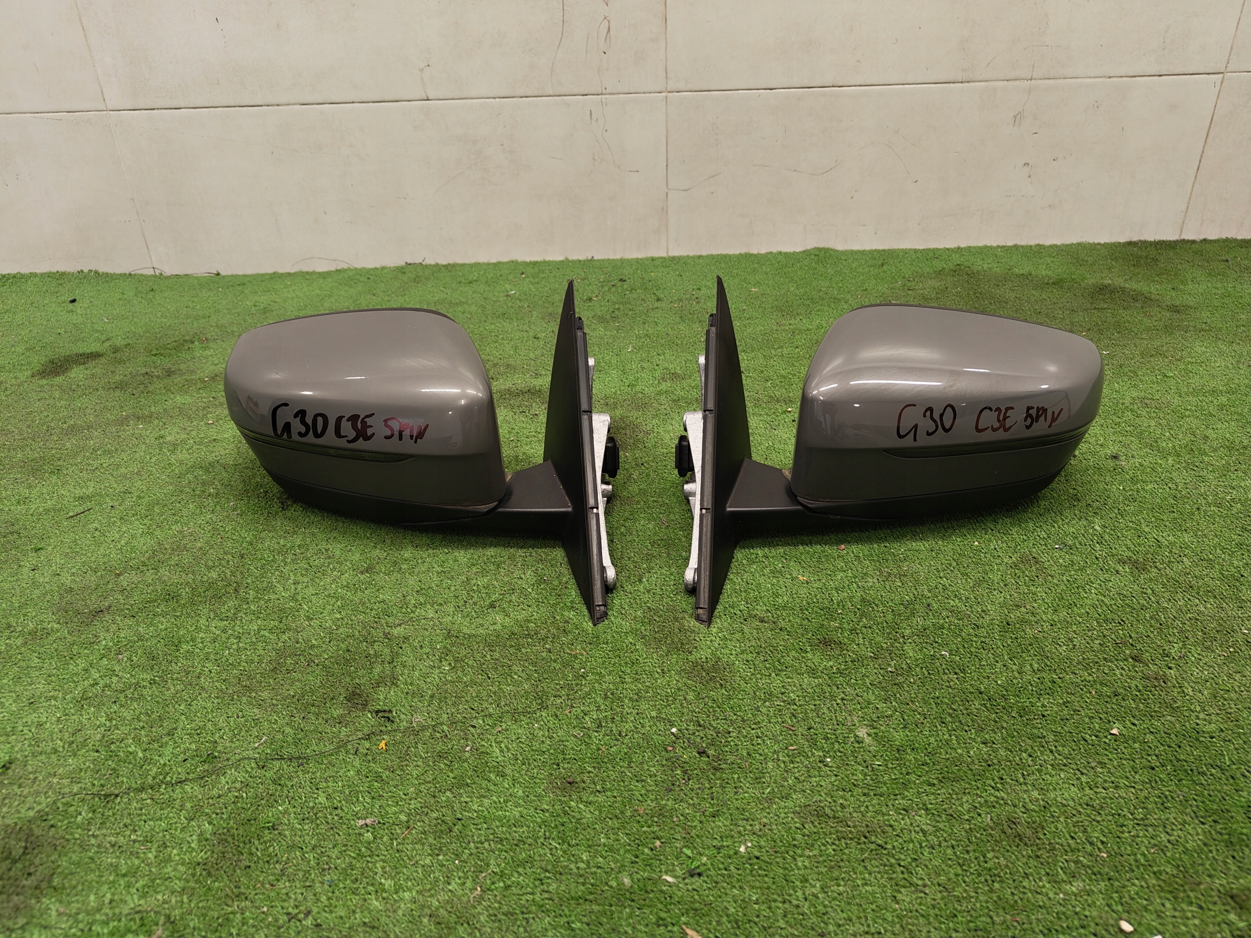 BMW 5 G30 mirror right left 5PIN C3E