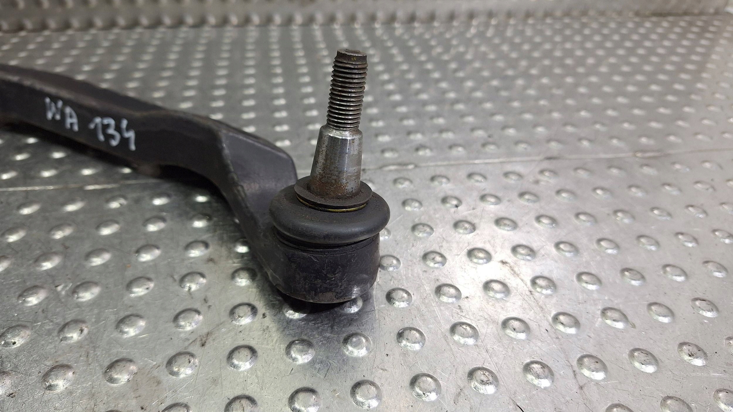 Querlenker rechts vorne 8D0407696C AUDI A4 B5