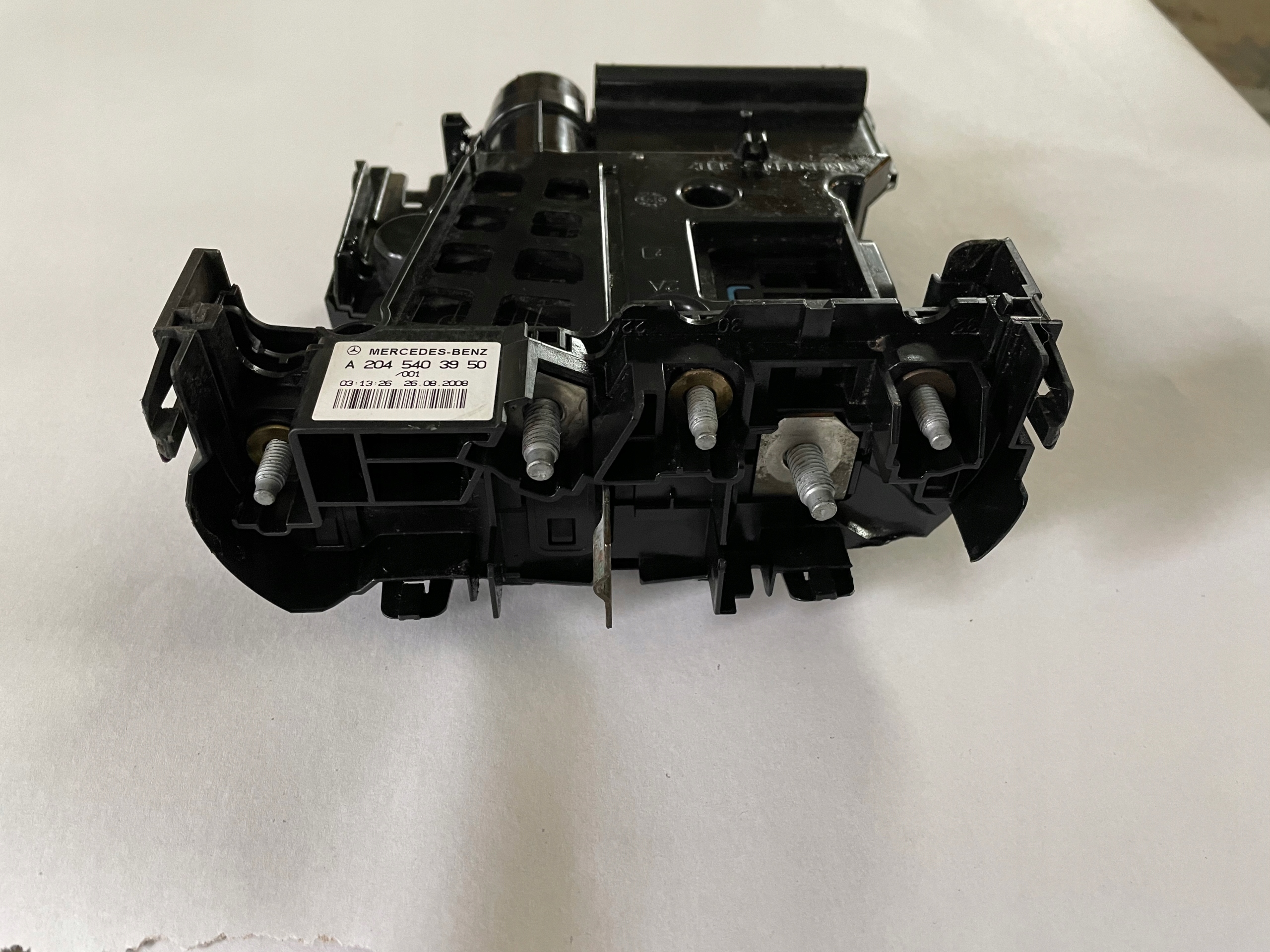 MERCEDES GLK Sicherungen AKUMULATORA A2045403950