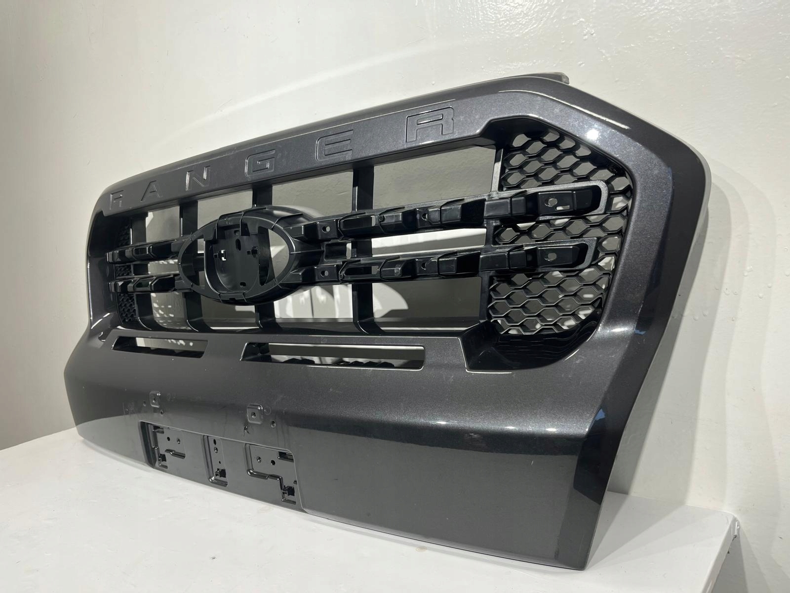 Ford Ranger 1 Mk1 Kühlergrill FRONTGRILL Kühlergitter JB3B8350BOE - Thumbnail 3