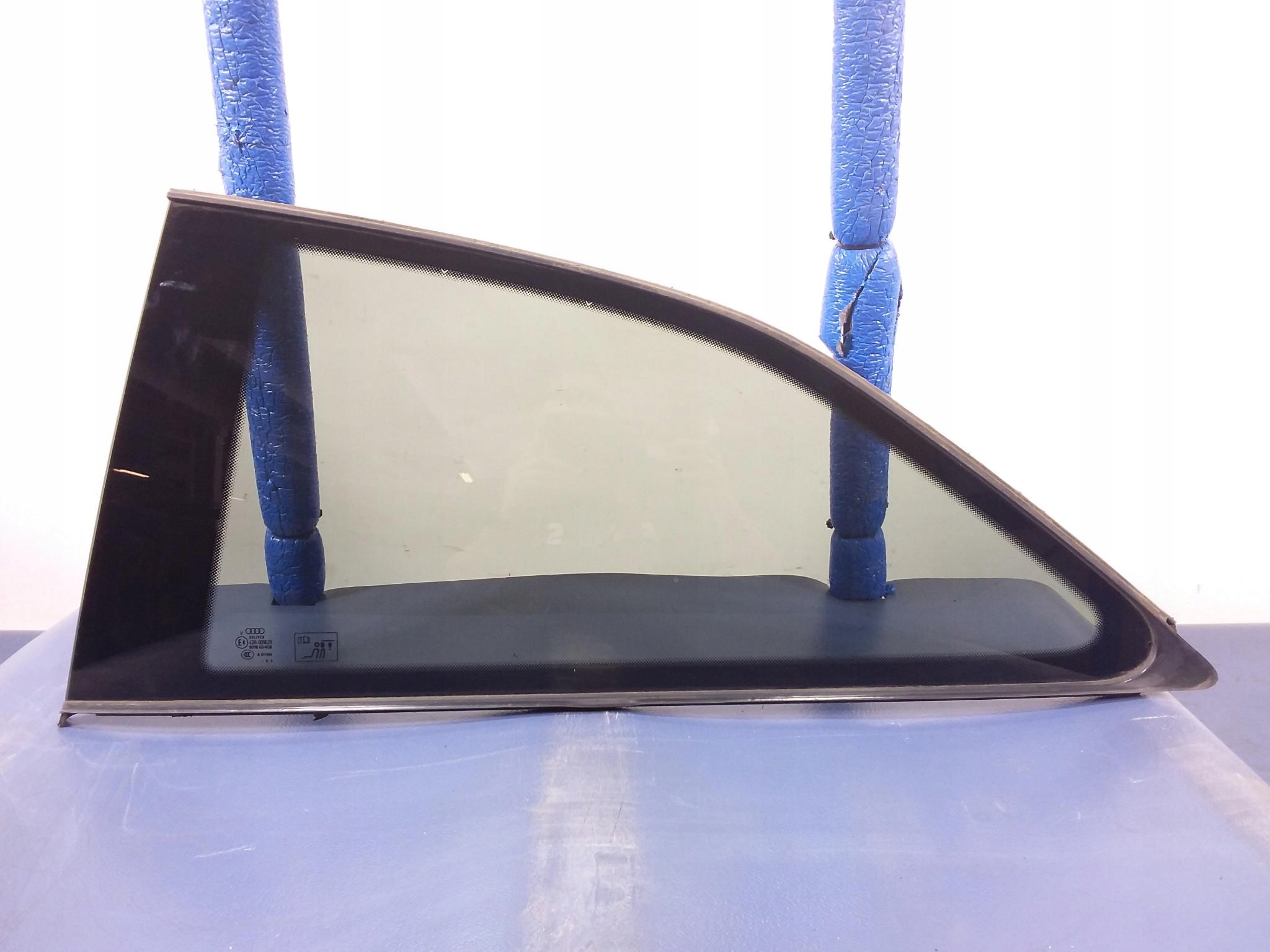 AUDI A5 8T COUPE SZYBA KAROSERYJNA TYŁ LEWA 09