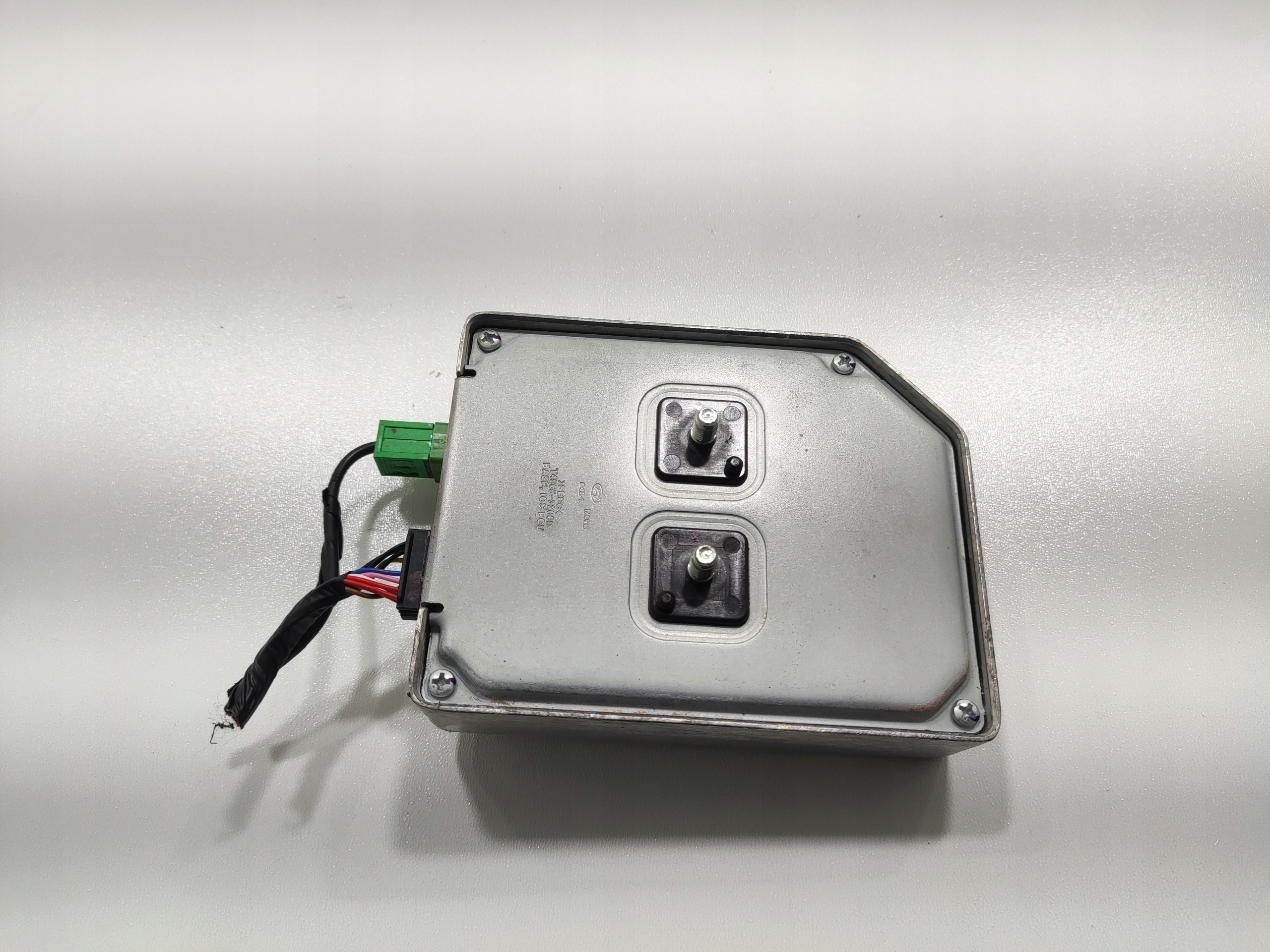 control unit module KAMERY HYUNDAI KONA II 2023-2025 96528-BE000
