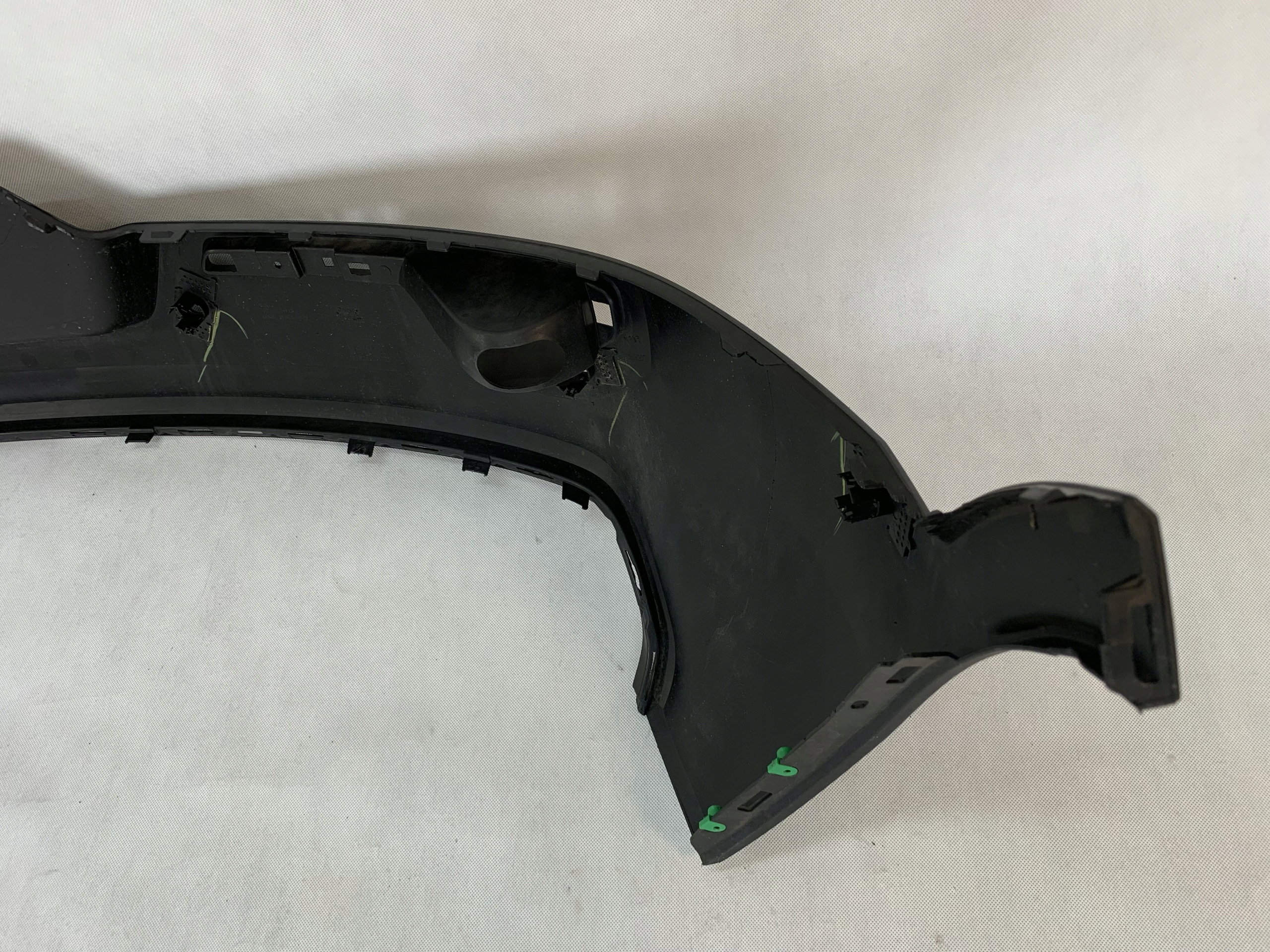 Spoiler bumper rear Volvo XC40 17r PDC 31449333 02.26