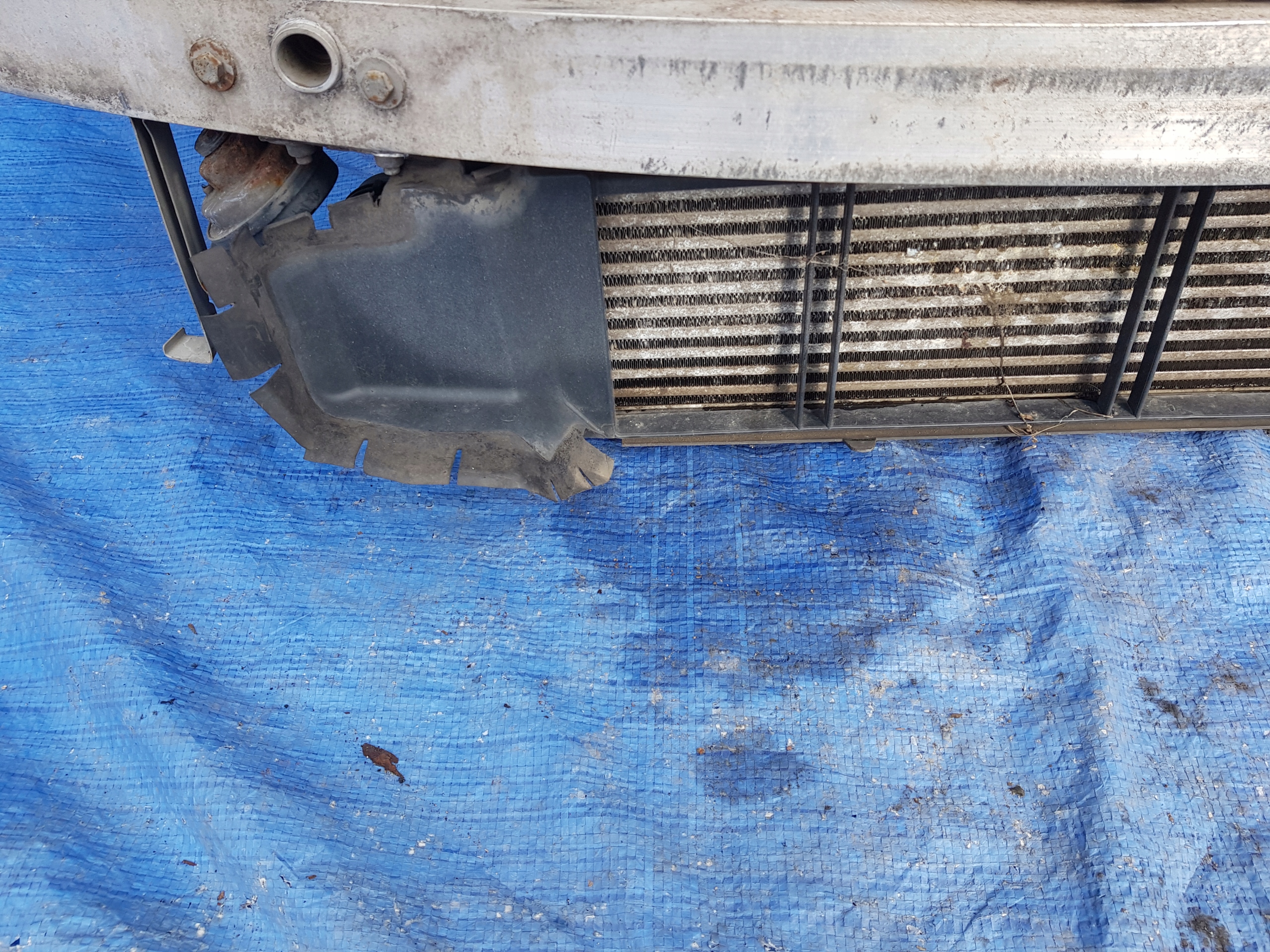 support panel for radiators radiator MERCEDES W212 LIFT 651 2.2 CDI HYBRYDA