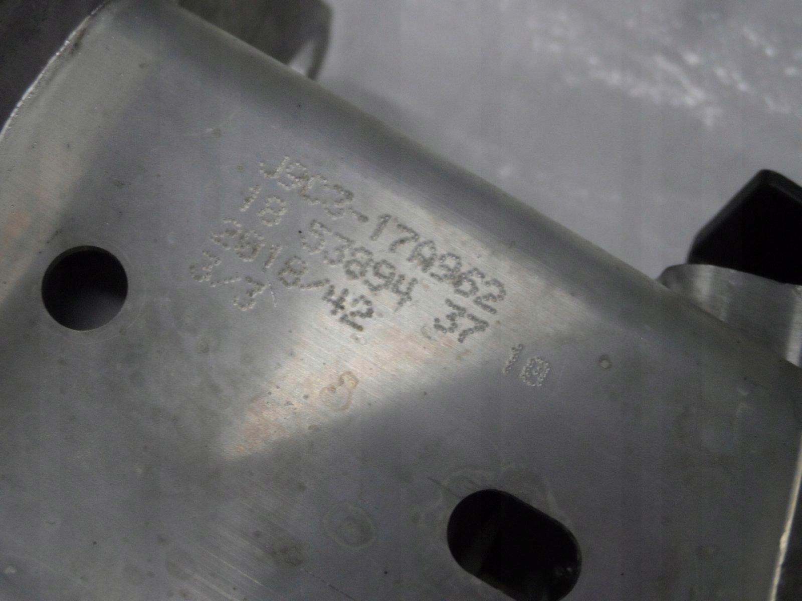 BELKA POD ZDERZAK TYŁ JAGUAR E-PACE J9C3-17A963 Wersja Europejska