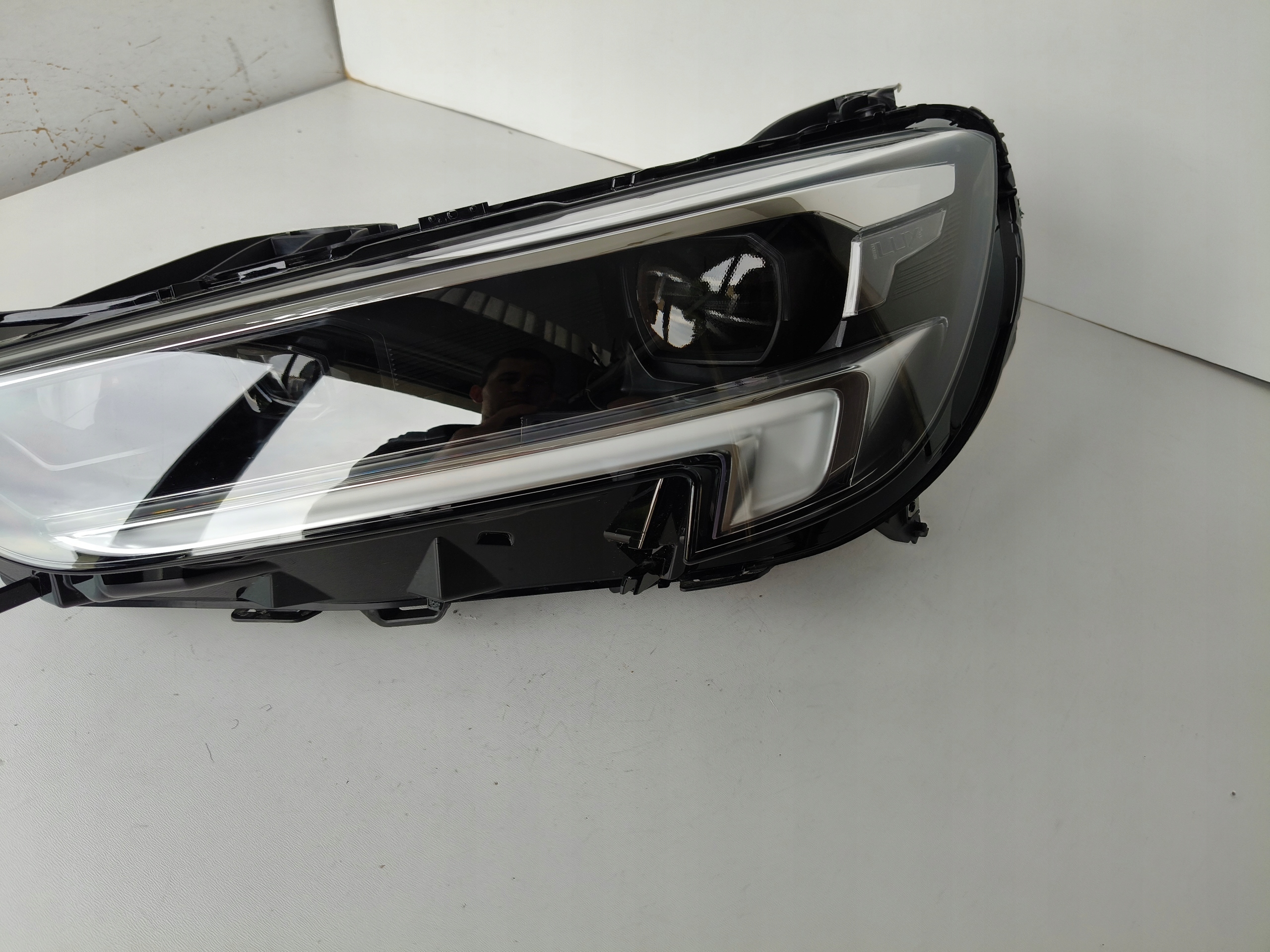 NO-WA- light left REFLEKTOR OPEL INSIGNIA B 20- LIFT FULL LED INTELLI LUX