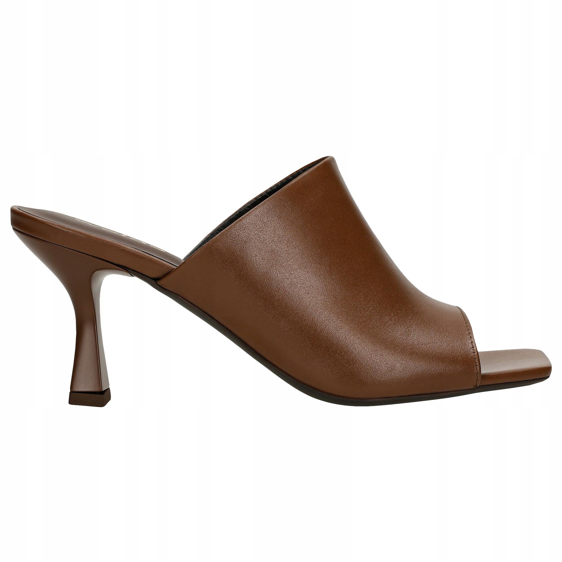 Kožené hnědé nazouváky na podpatku, velikost vel.