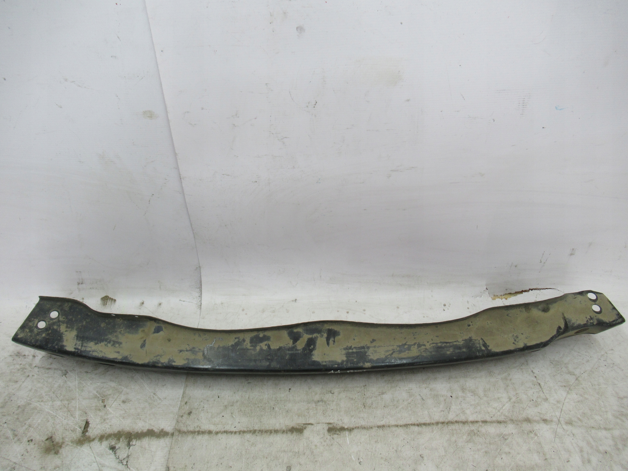 TRAVERSA PARAURTI POSTERIORE AUDI A4 B8 BERLINA