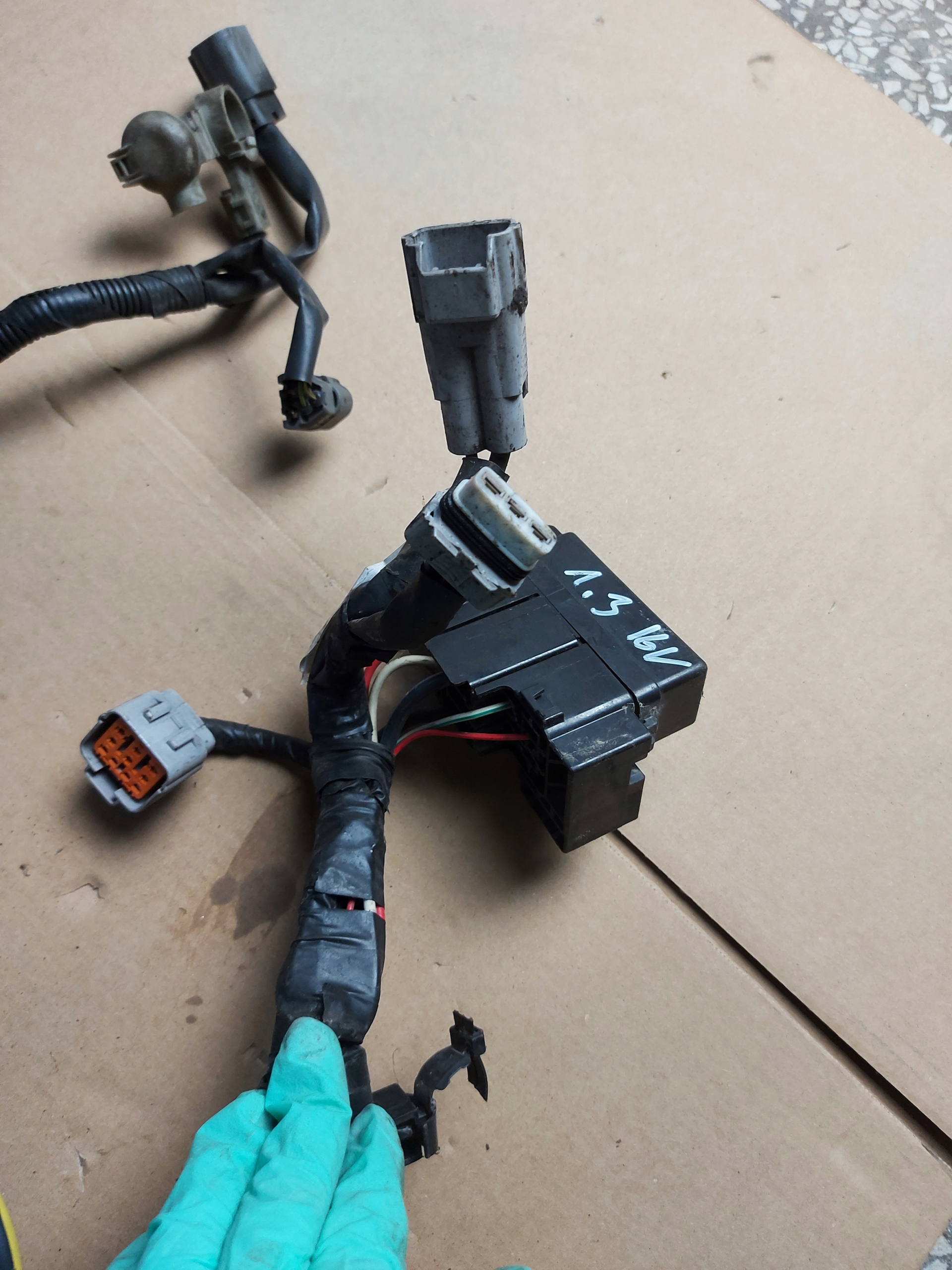 bundle motor wiring WTYCZKI MAZDA DEMIO and 1.3 16V OE EU