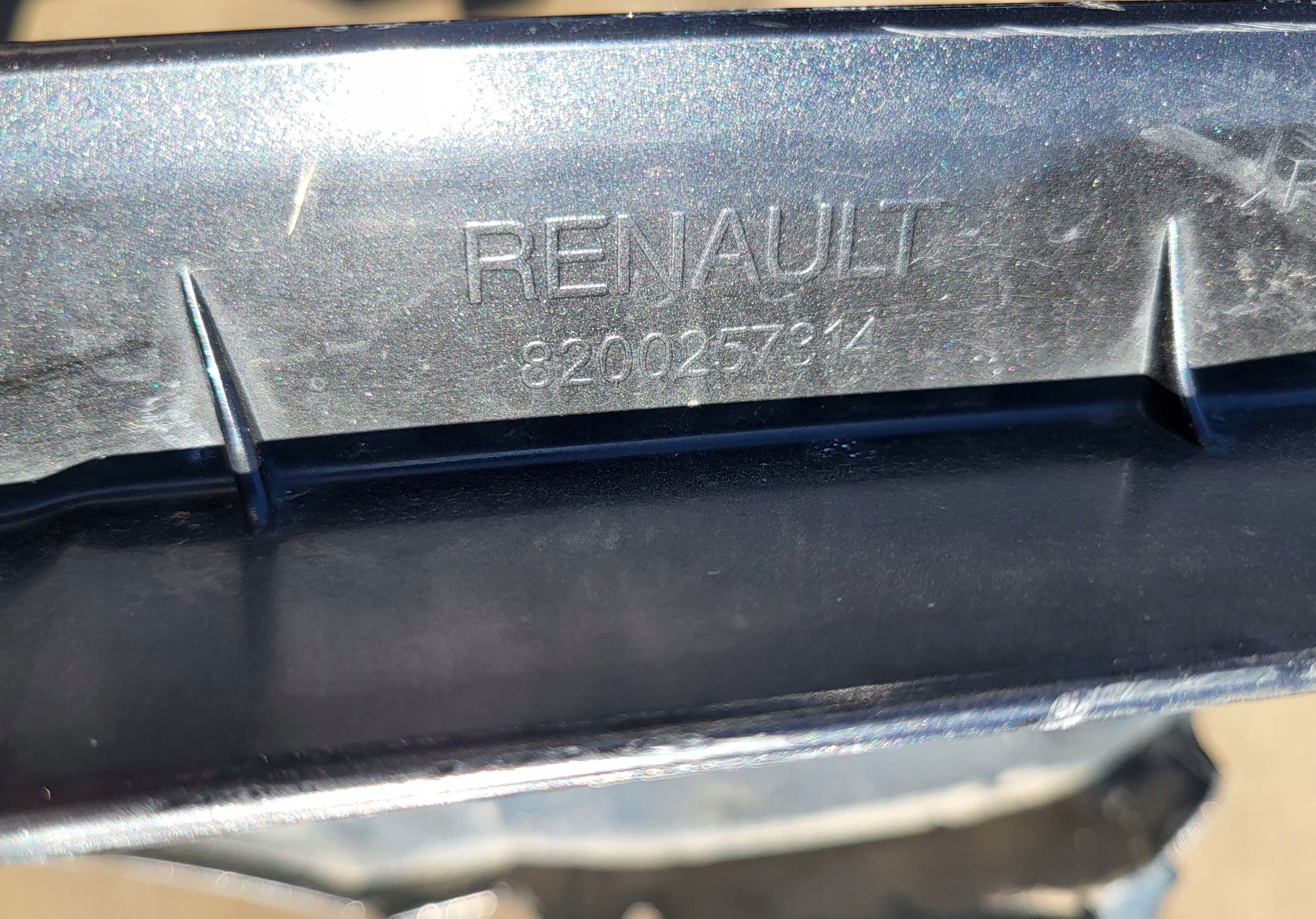 fender left front RENAULT LAGUNA II LIFT OE