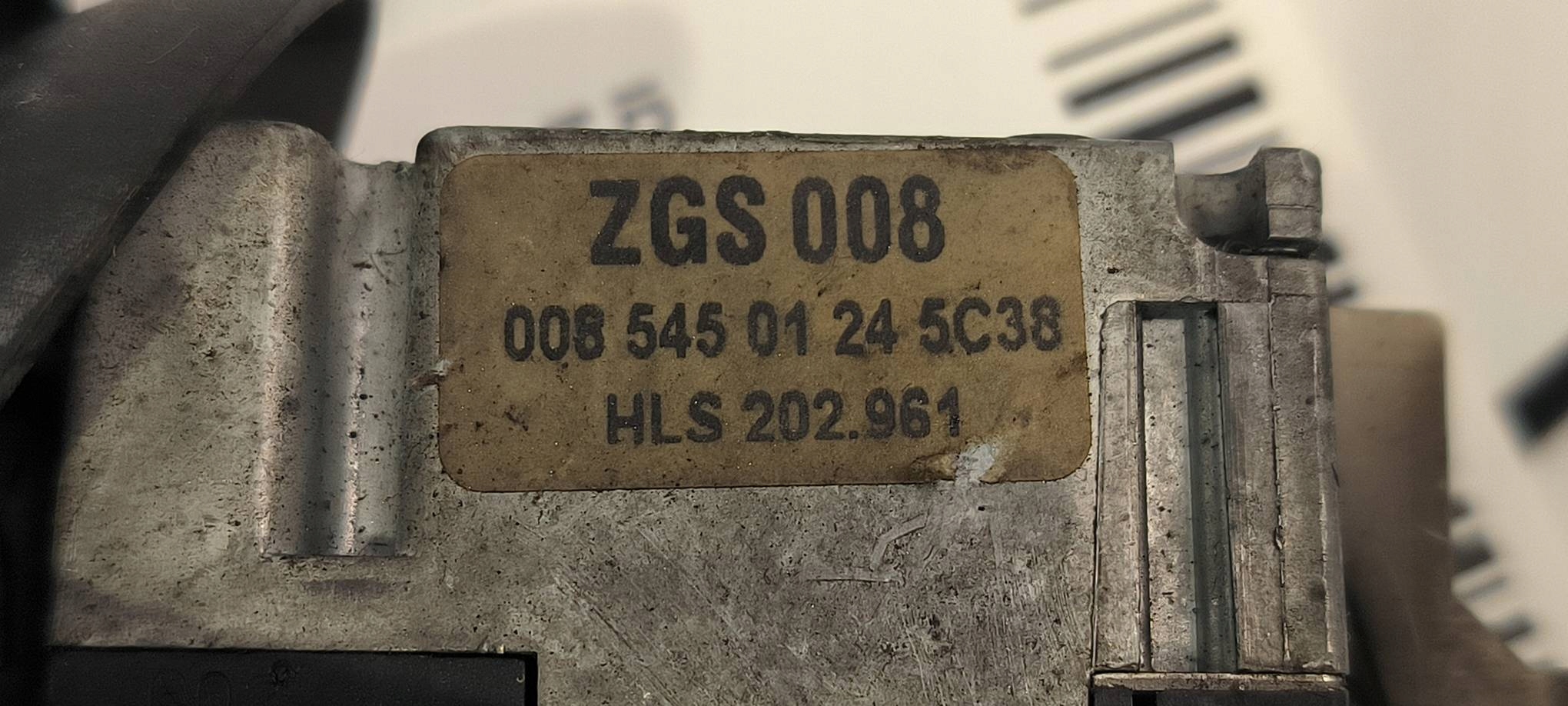 switch 00854501245C38 MERCEDES ATEGO 1223