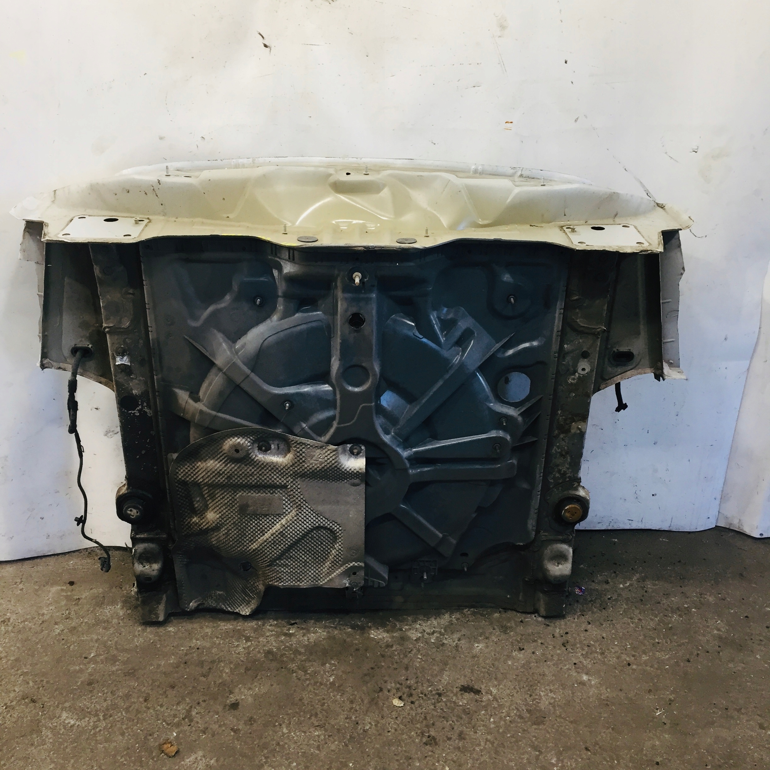 PAS TYLNY WANNA PODŁOGA PEUGEOT 308 II T9 SW ADBLUE #132