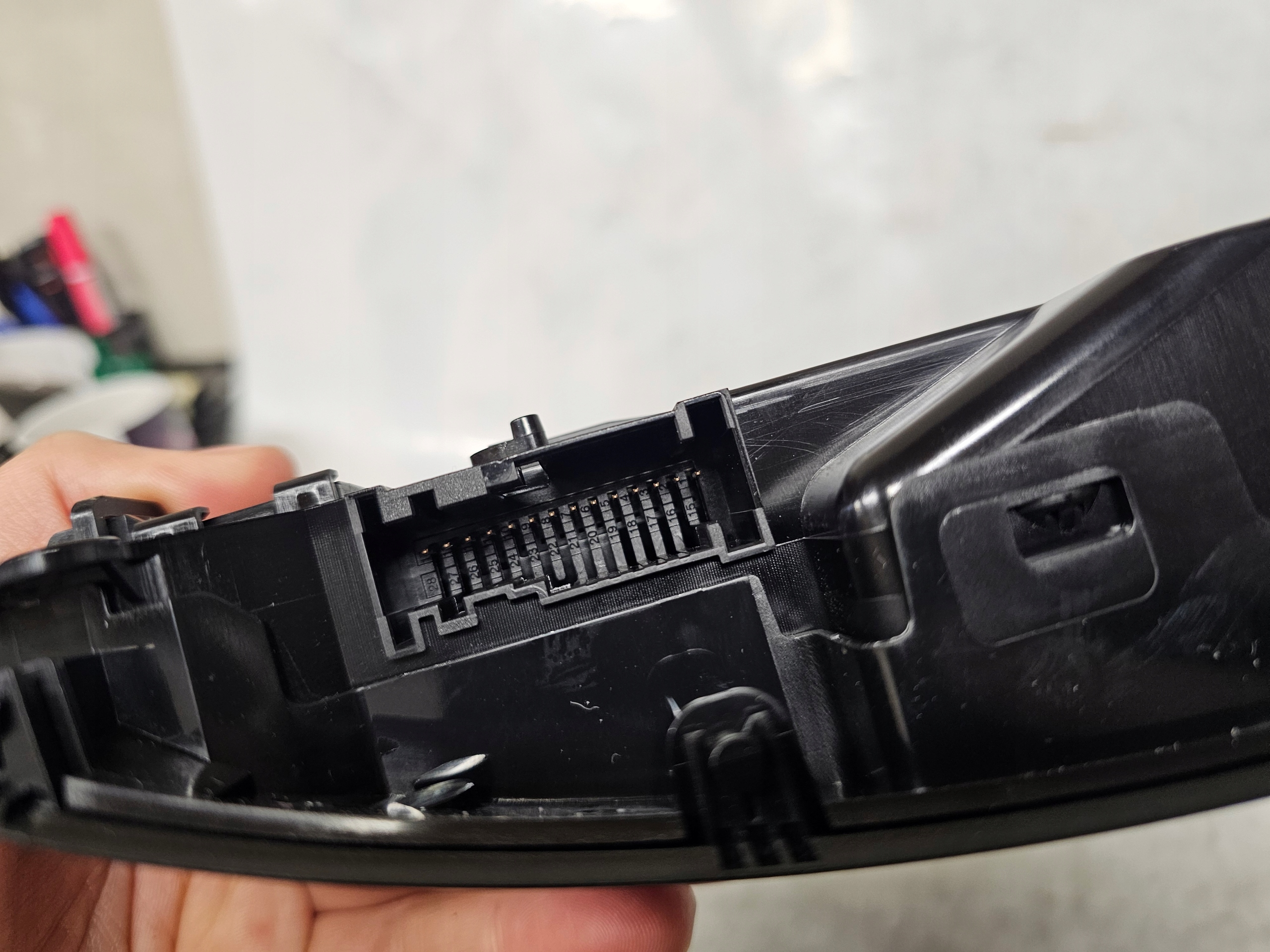 панель MERCEDES A0009008930