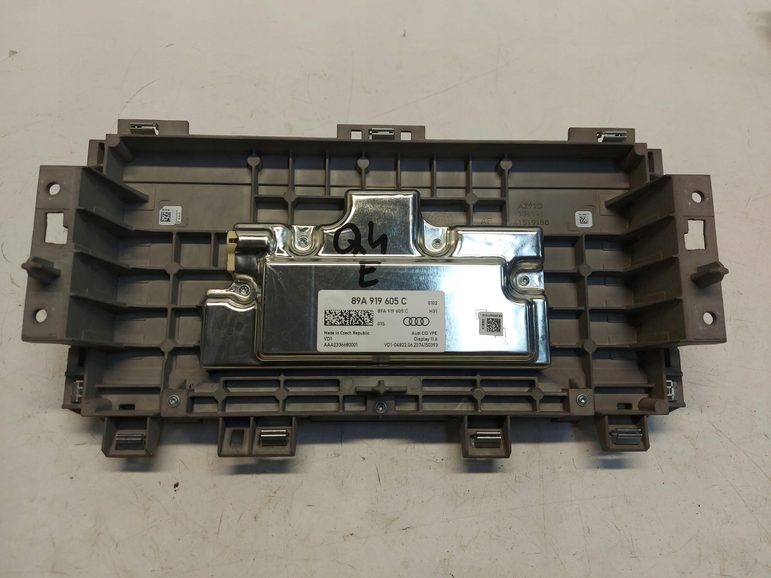 Audi Q4 E-TRON 89A 89E MONITOR display navigation devices 89A919605C