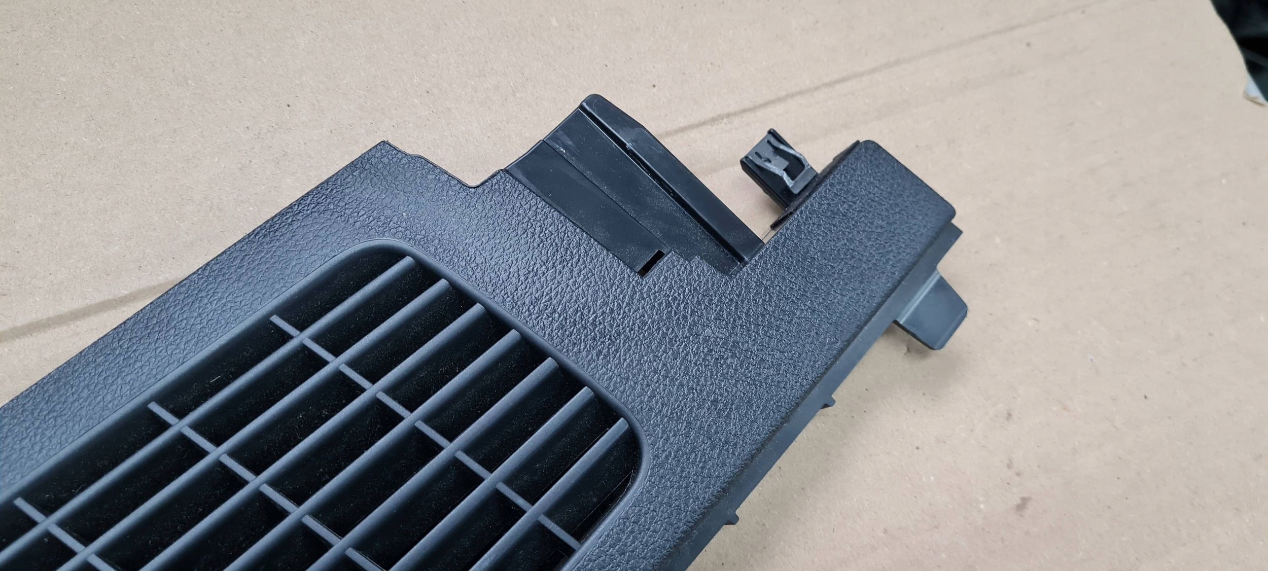 Q5 80A SQ5 cover spoiler BOCZKA boot right rear part 80A868606A