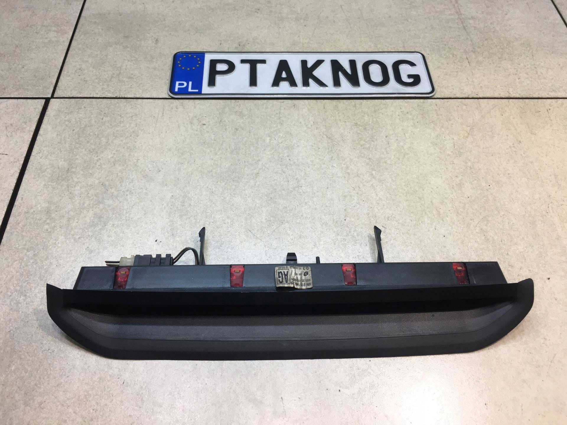 light STOP OPEL VECTRA C KOMBI 013149729