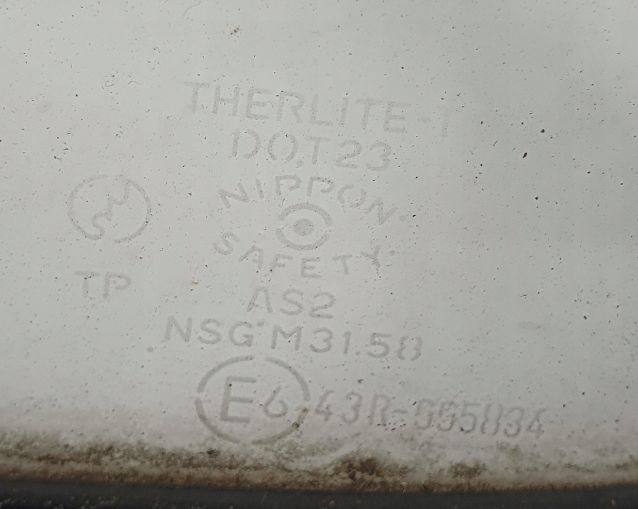 SZYBA TYŁ TYLNA MAZDA MX-5 II NB Producent części Mazda OE