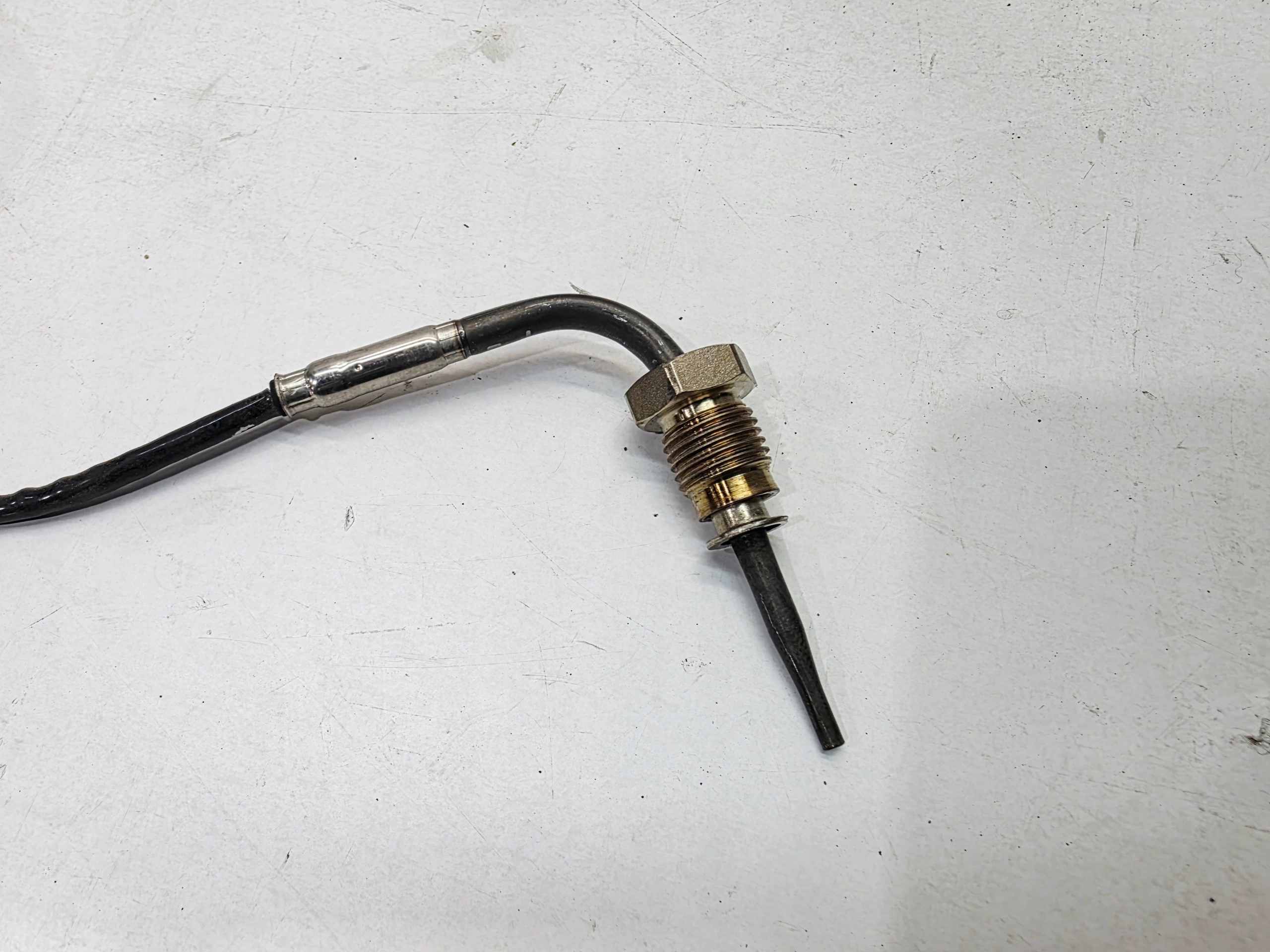 Sensor TEMPERATURY Gase SONDA AUDI A3 8Y 1.5 TFSI 05E919529E