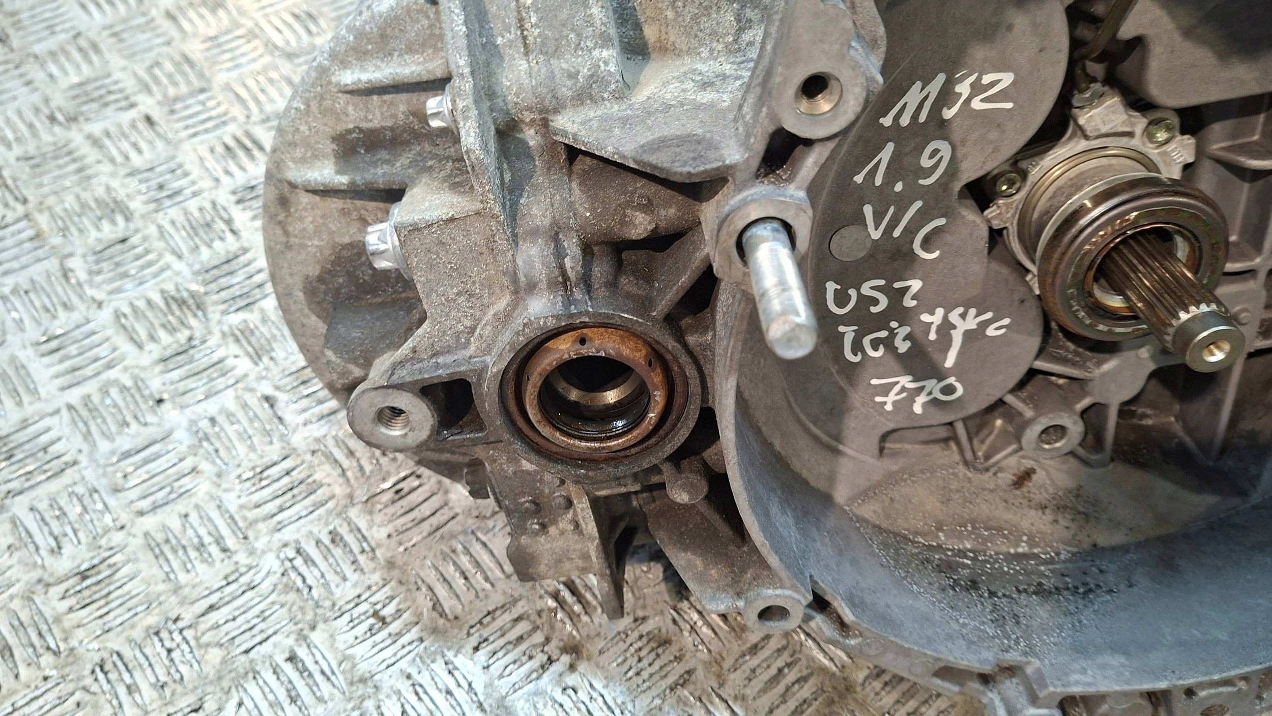 gearbox, M32 OPEL ASTRA H 1.9 CDTI 2004