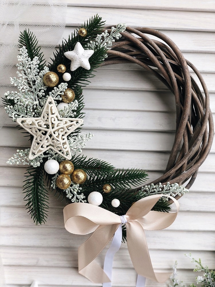 WIANEK ŚWIĄTECZNY GWIAZDKA WIENIEC STROIK NA DRZWI Marka inna