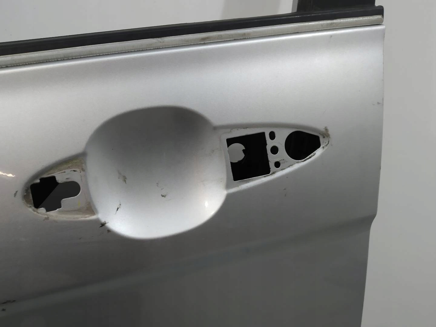 door left front NH700M Honda FR-V and (2004-2009)