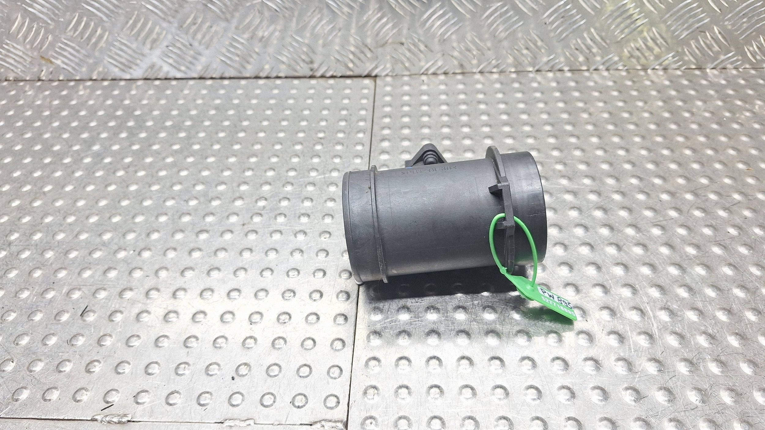 flow meter 0281002429 059906461E AUDI A4 B5 A6 C5 PASSAT B5 2.5 TDI