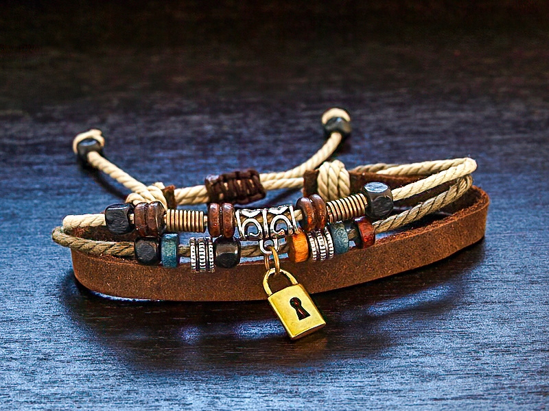 

Modna Bransoletka, Rzemień , Sznurek Len , Wstawki